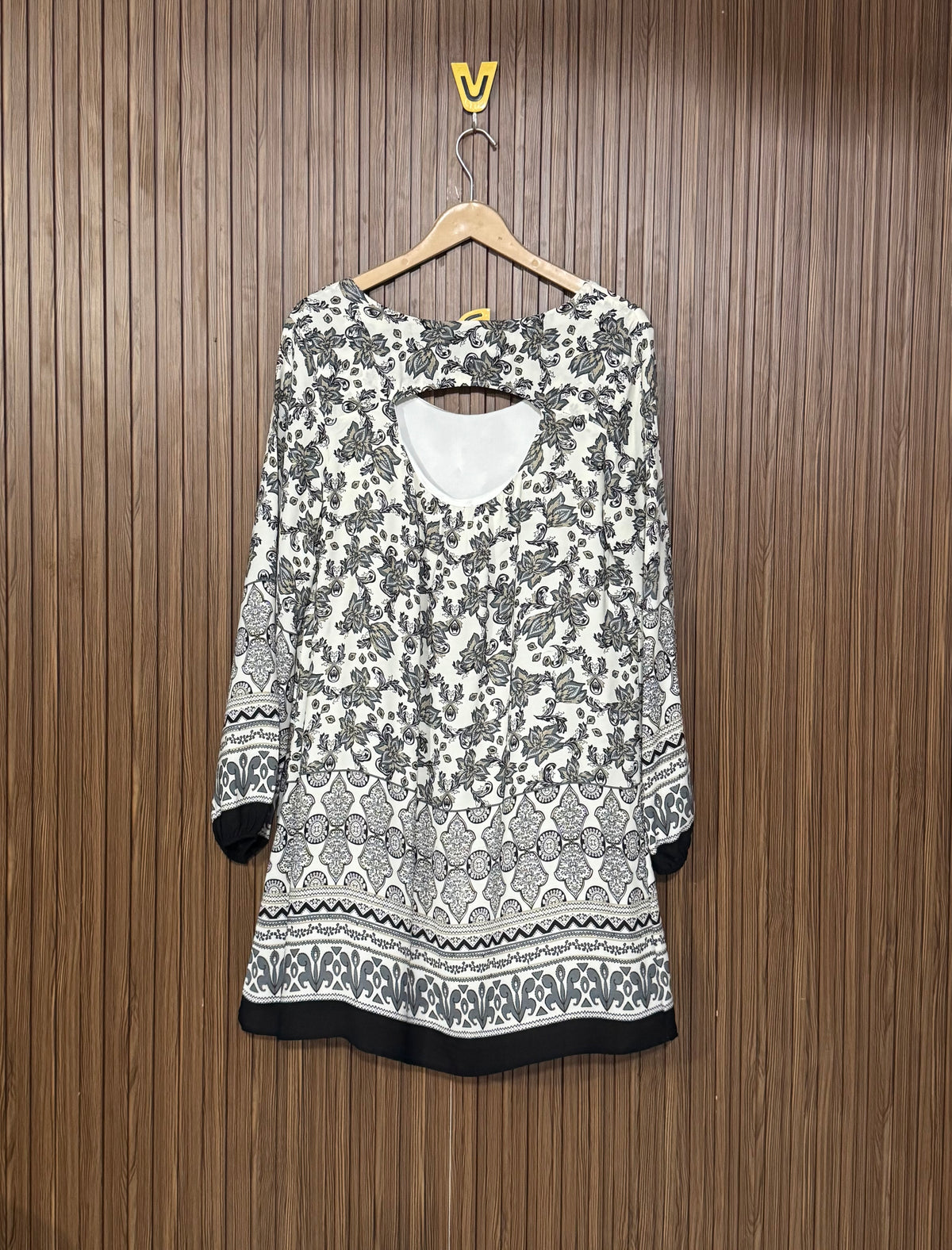 Chest 20 Length 33 Fabric Shifon Loose Top