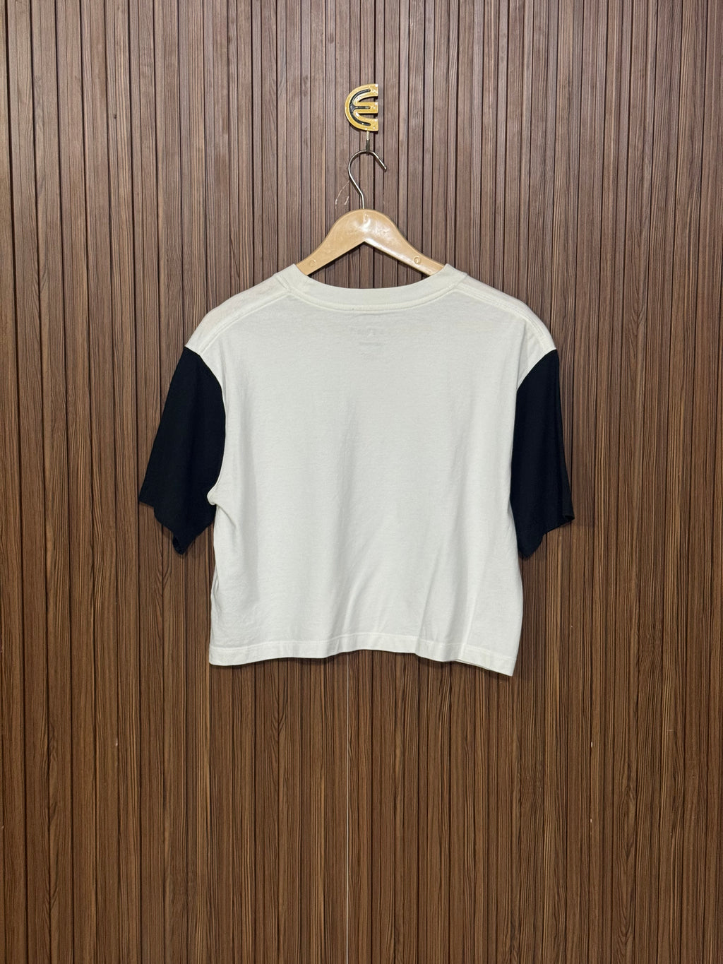 Chest 20 Length 19 Livia Fit crop top