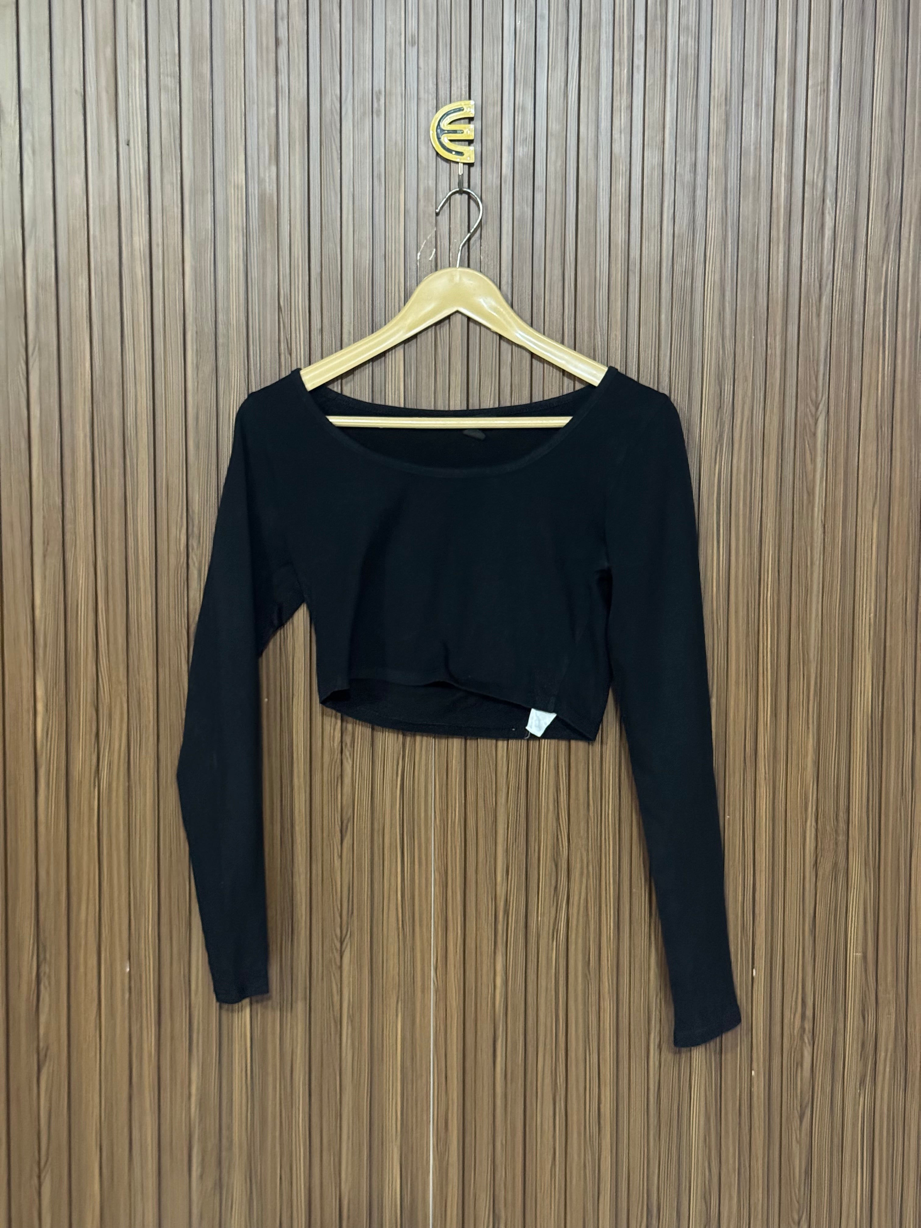 Chest 16 Length 13 Freya Style crop top