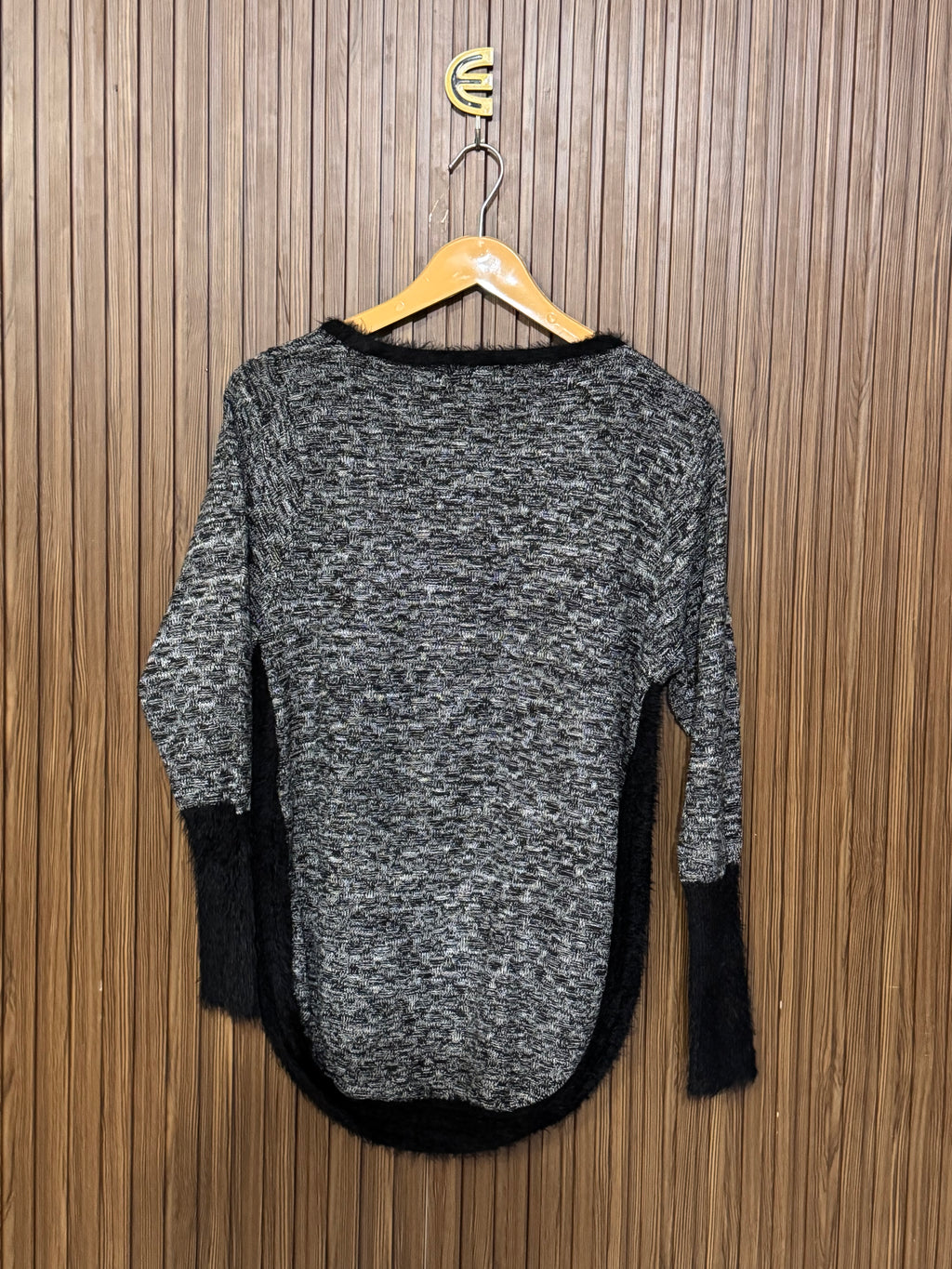 Chest 18 Lngth 26 Solid Striped Sweater