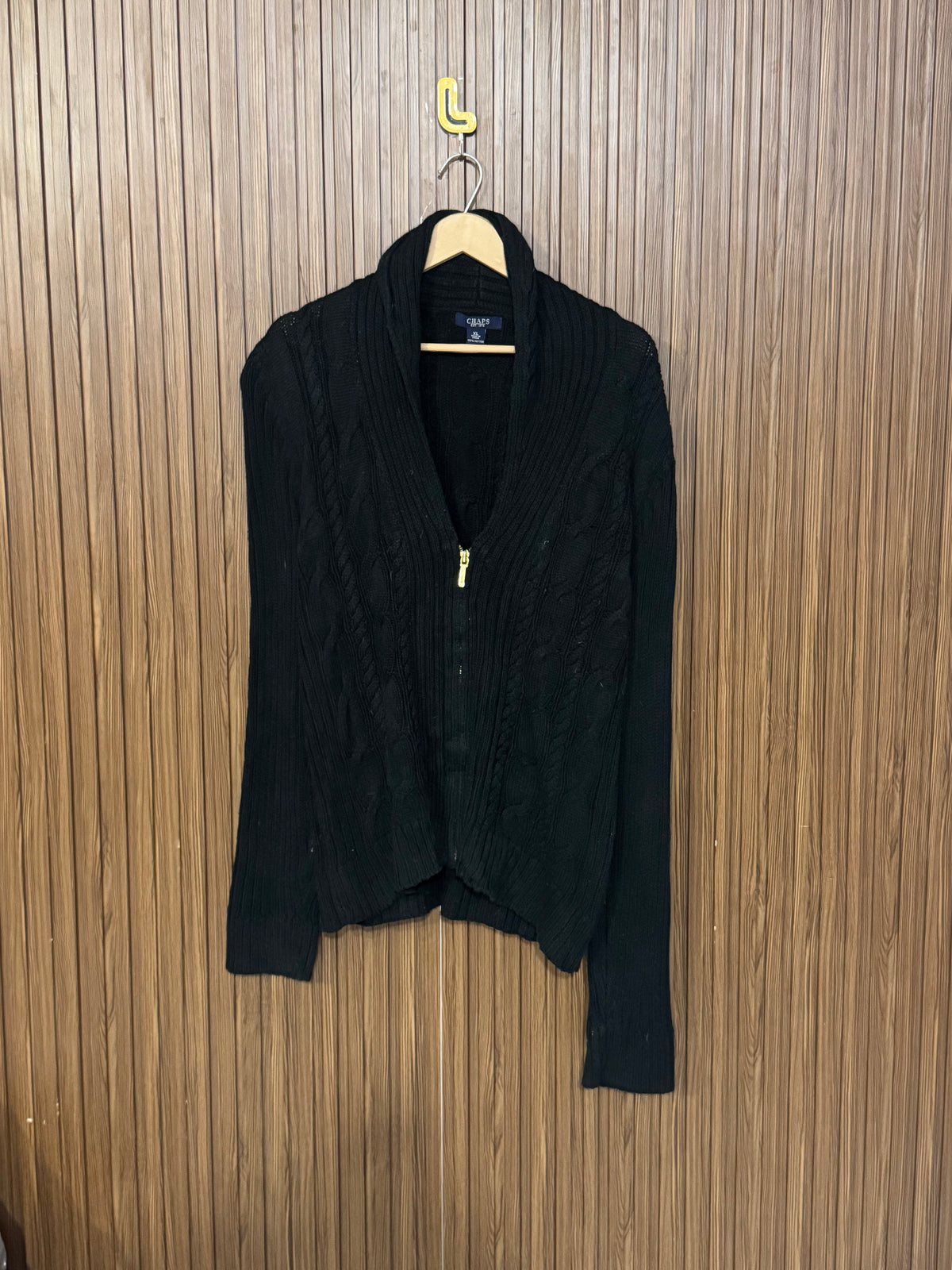 Chest 21 Length 26 Aura Heavy Sweater