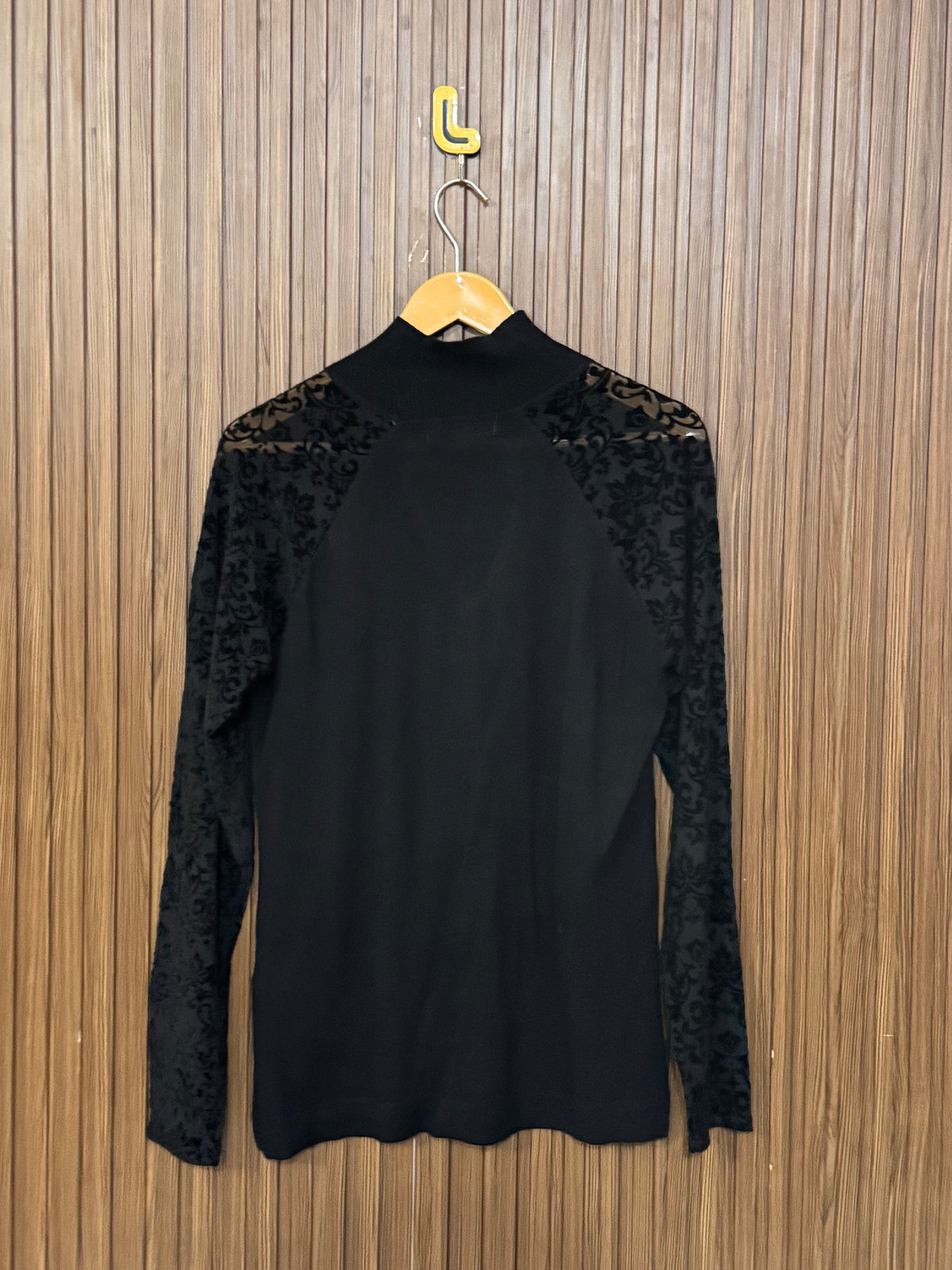 Chest 18 Length 25 Cable Knit Winter Top