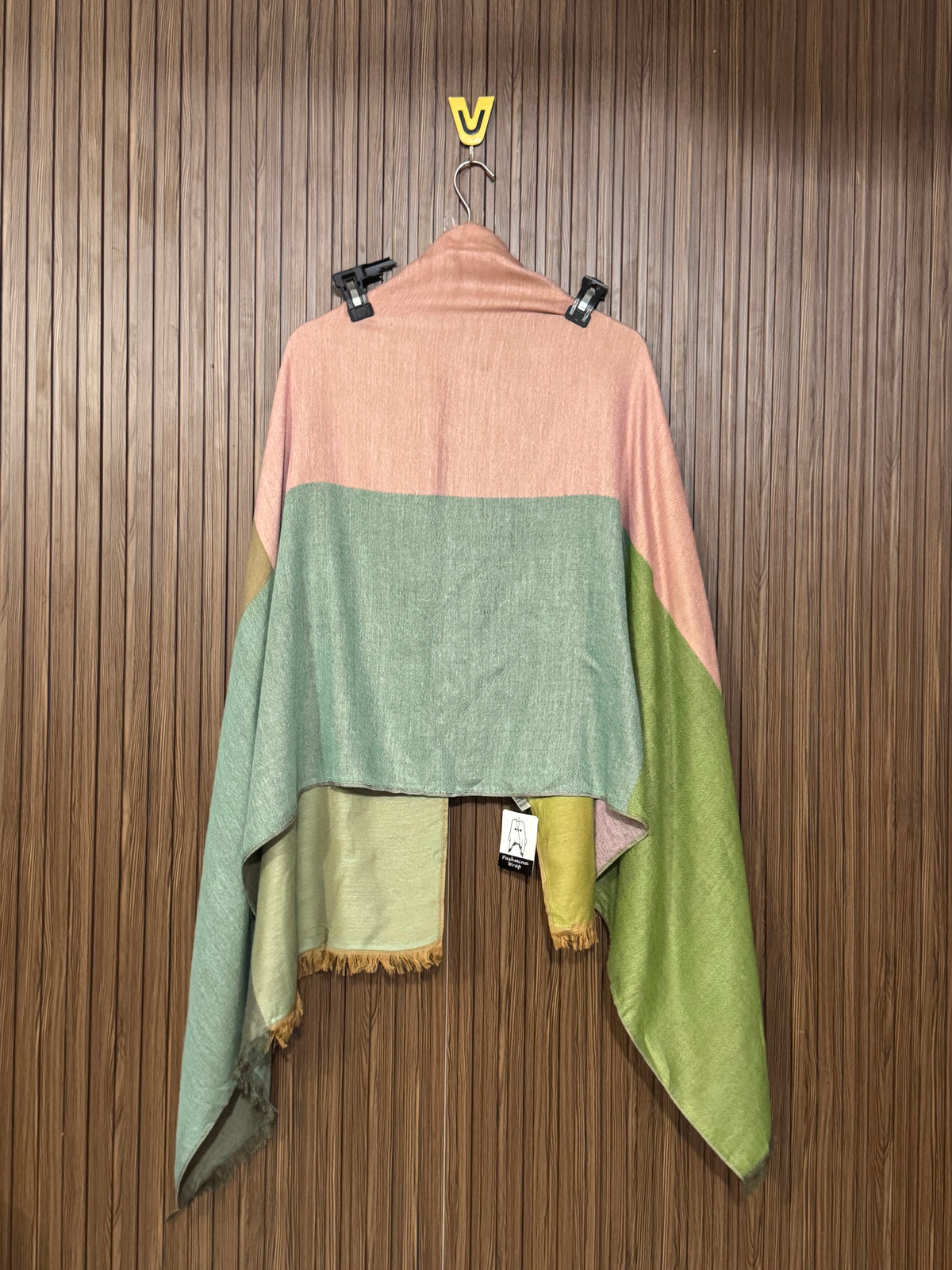 Western Royal Style Shawl