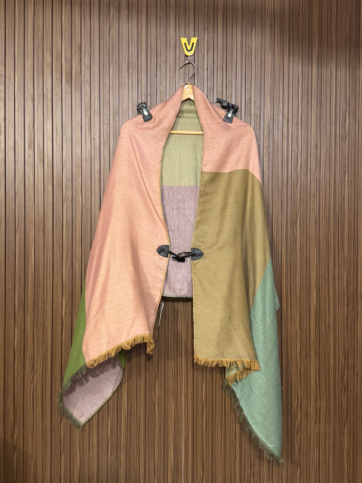 Western Royal Style Shawl