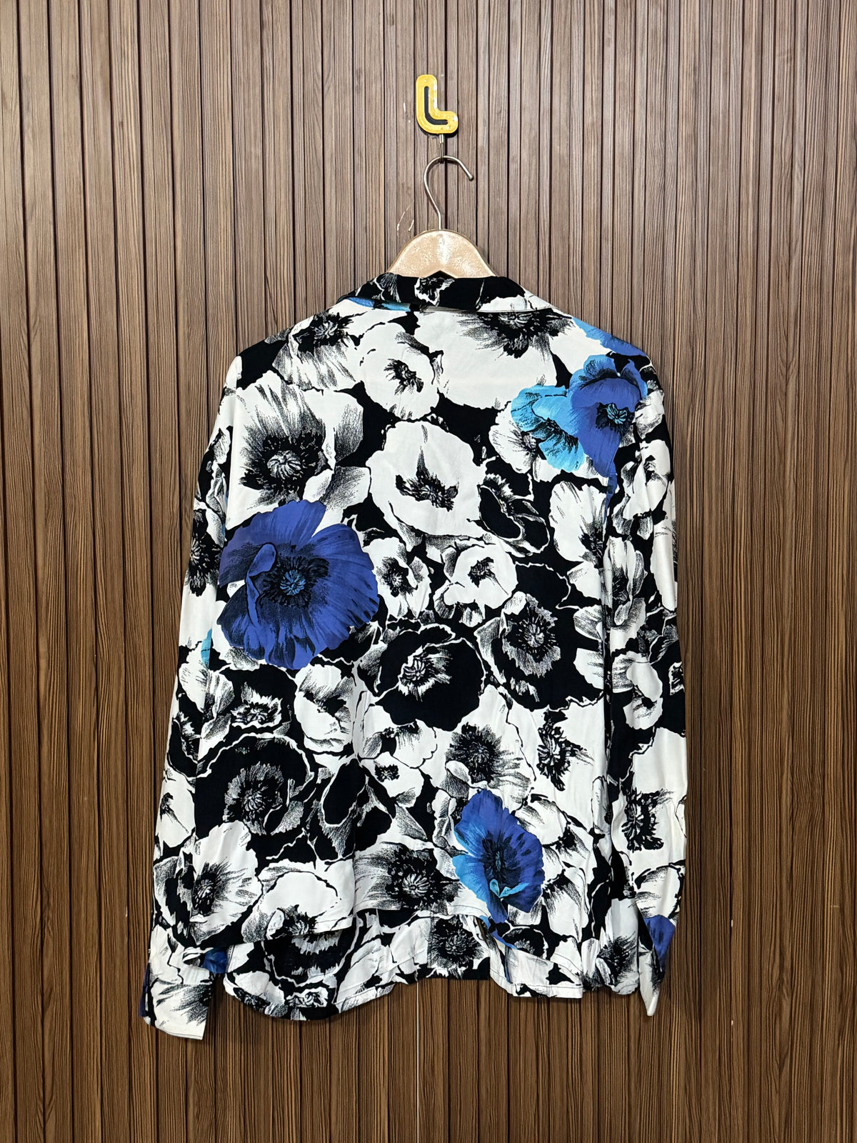 Chest 21 Length 25 Fabric Silk Regular Fit Full Sleeves