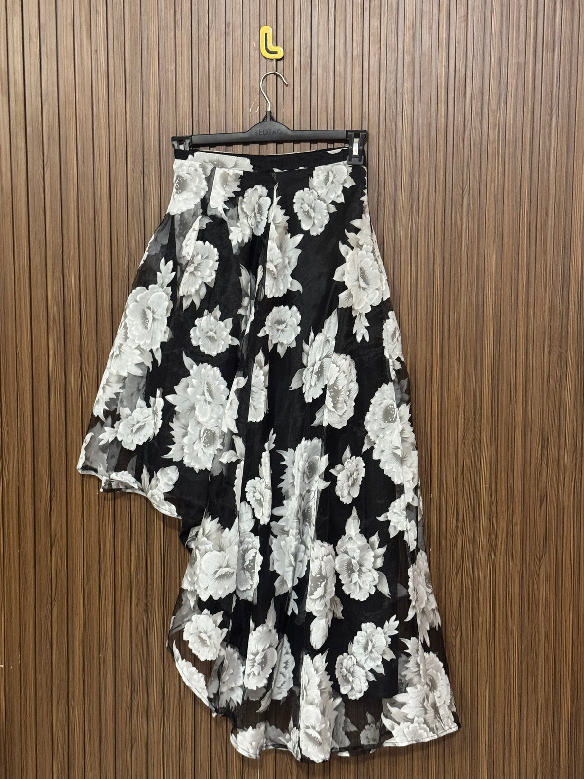 Waist 24 to 26 Length 39 Fabric Shifon Net Simple Skirt
