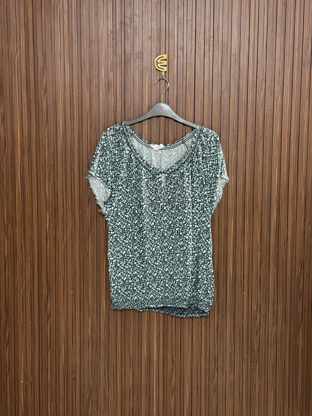 Chest 19 length 25 Fabric Nylon Green Floral Printed
