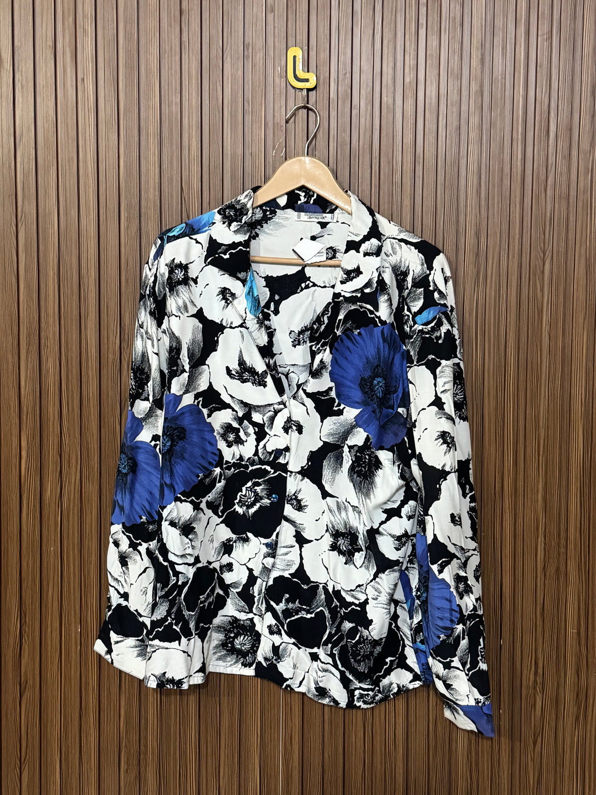 Chest 21 Length 25 Fabric Silk Regular Fit Full Sleeves