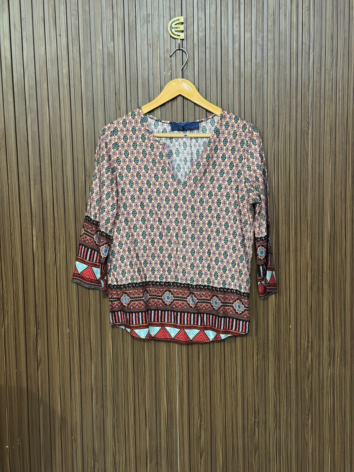 Chest 17 Length 24 Fabric Lilen Detail V Neck
