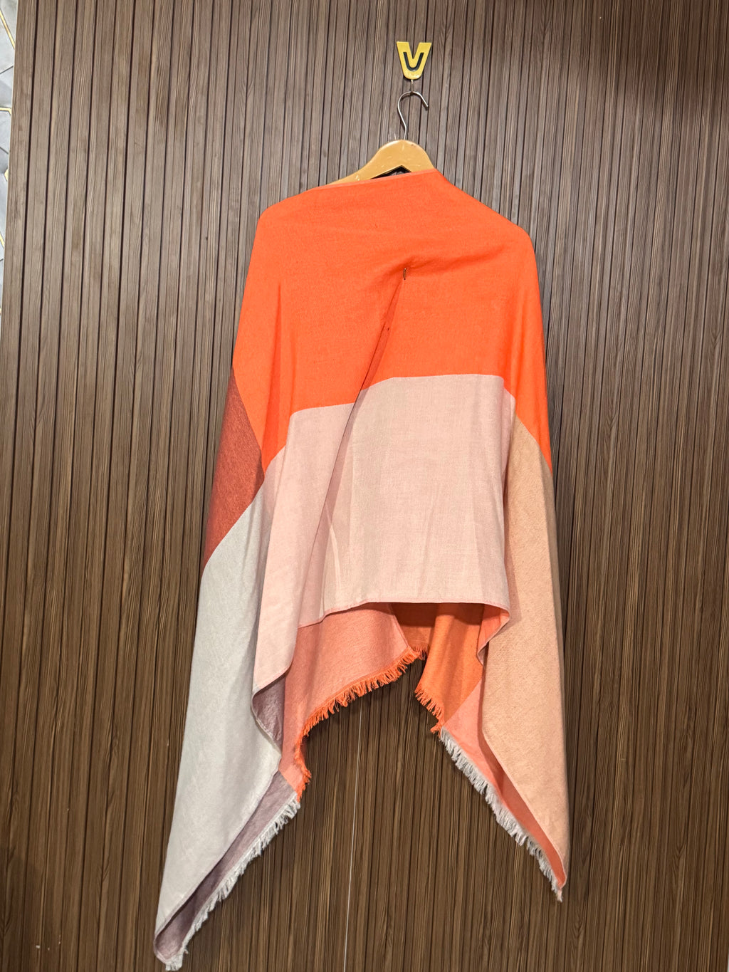 Western Classic Print Shawl