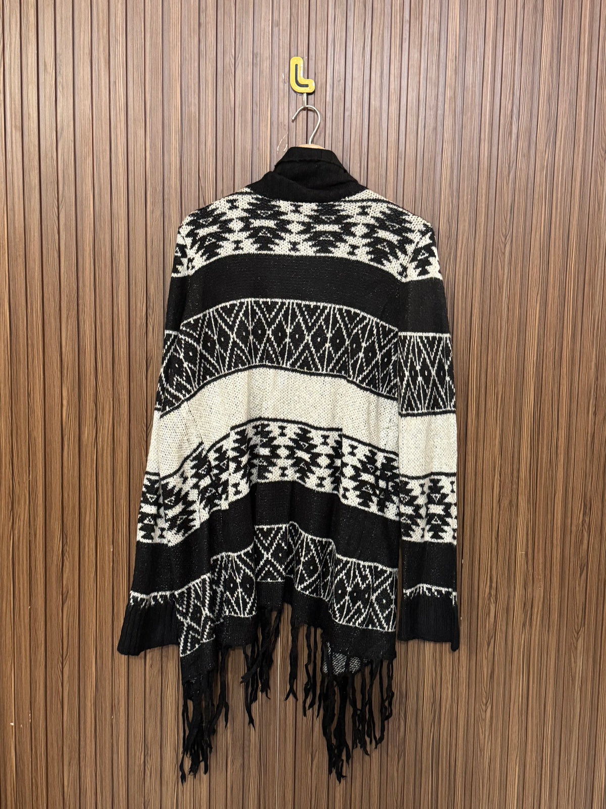 Chest Large Length 28 Relaxed Heavy Sweater