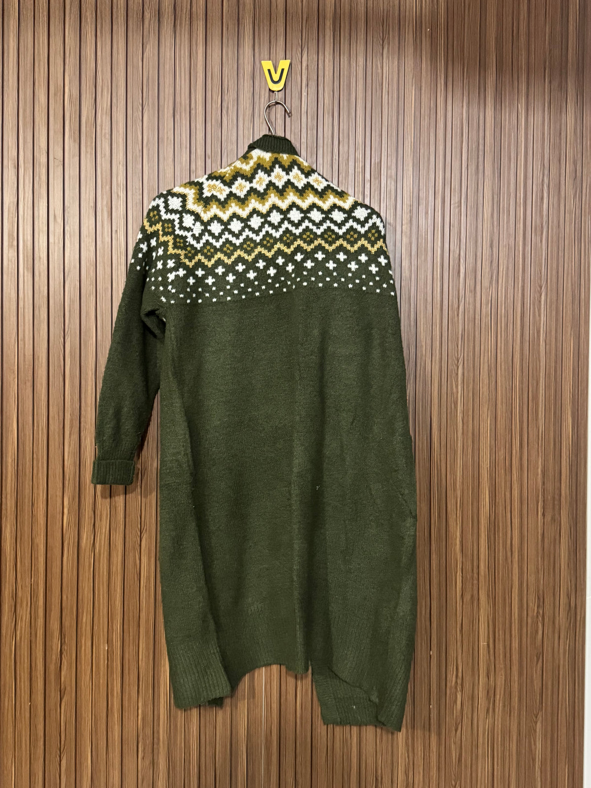 Chest Large Length 33 Thick Knit Front Open