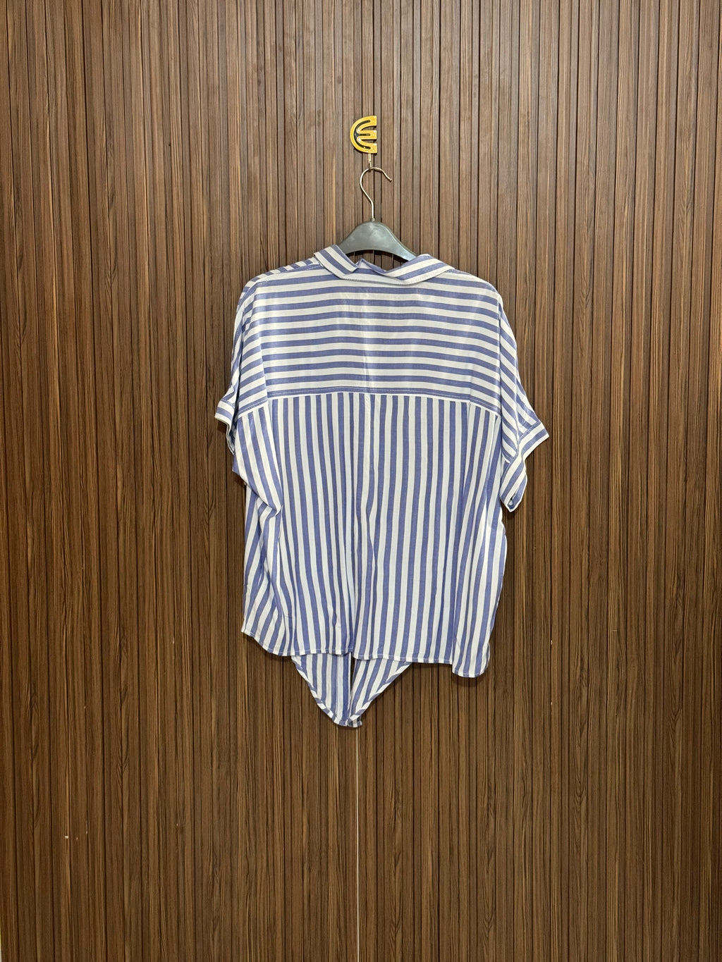 Chest 24 length 25 Fabric Nylon Tie-Front Striped