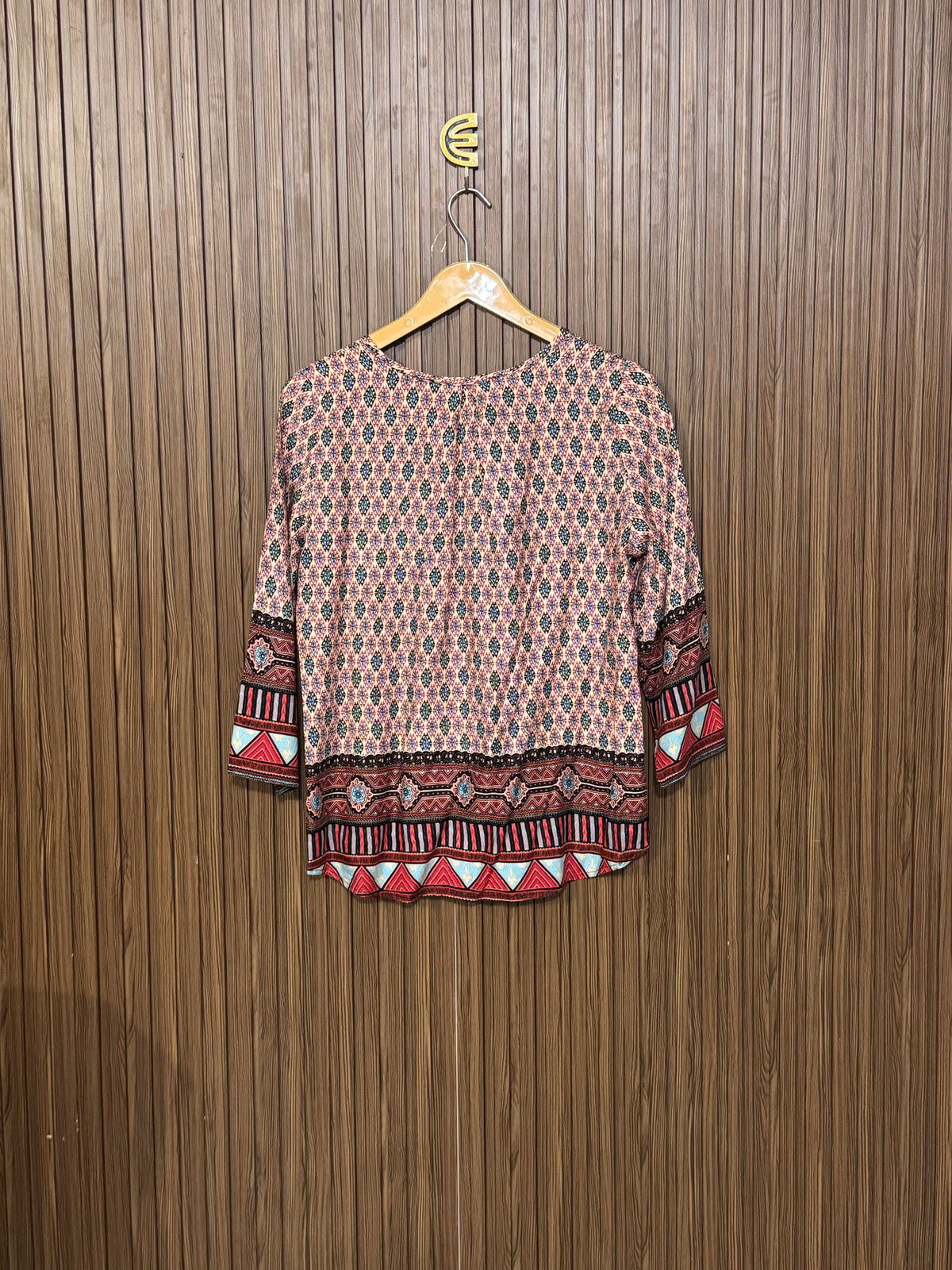 Chest 17 Length 24 Fabric Lilen Detail V Neck