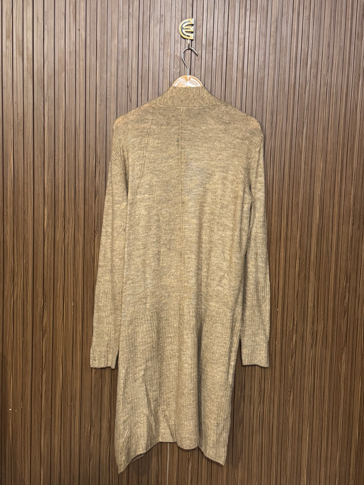 Chest Large Length 42 Simple Top