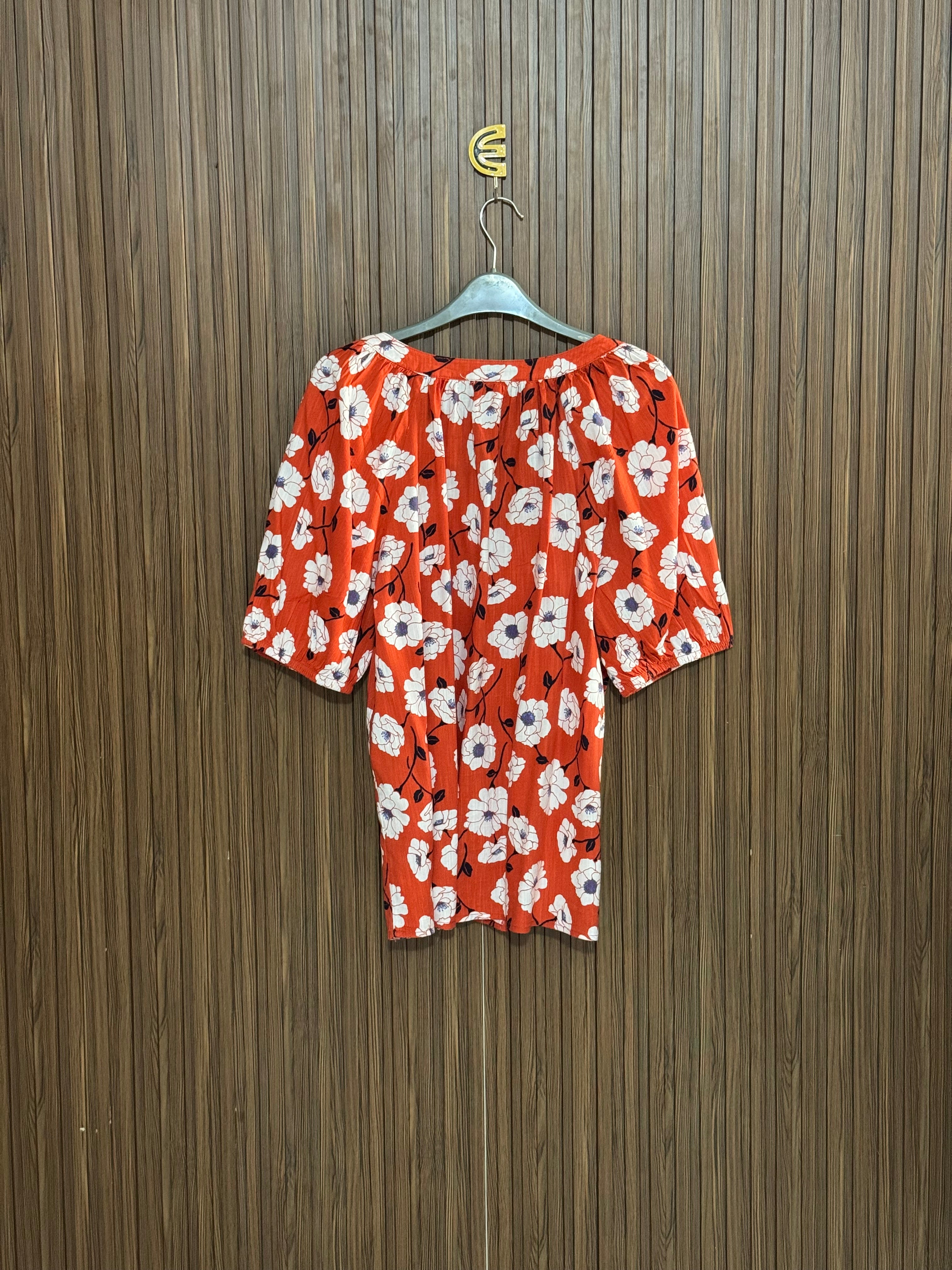 Chest 23 length 27 Fabric Nylon Orange Floral Printed