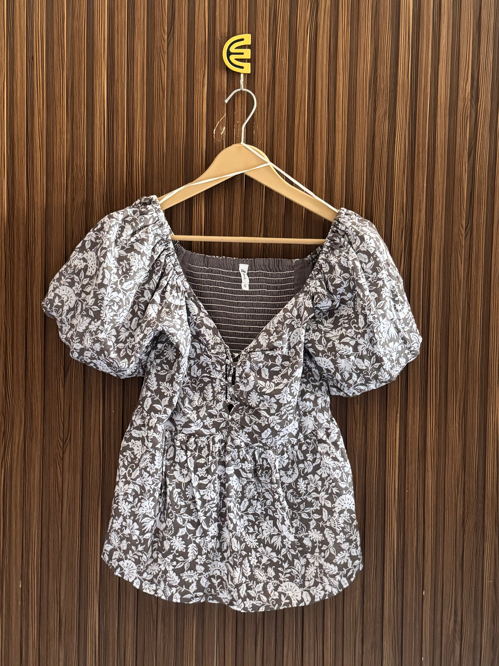 Chest 13 Length 22 Fabric Silk Short Sleeves