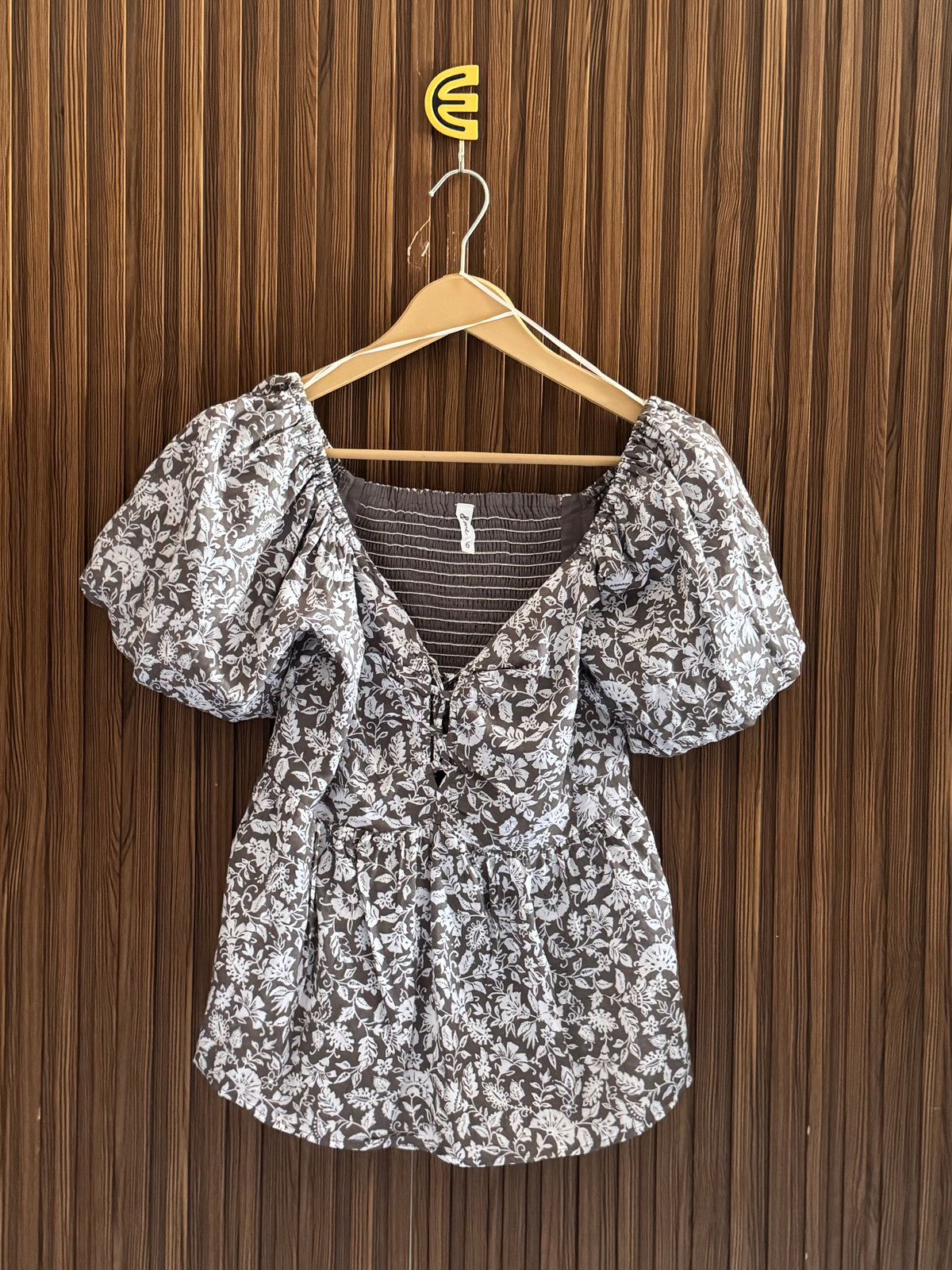 Chest 13 Length 22 Fabric Silk Short Sleeves