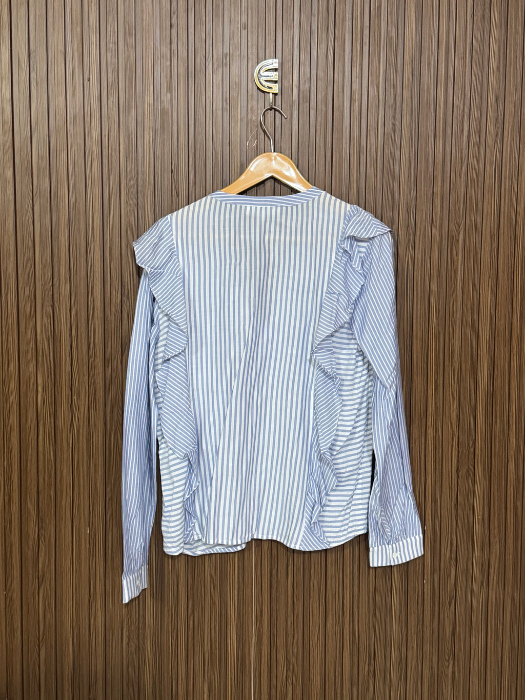 Chest 19 Length 24 Fabric Silk Line Print