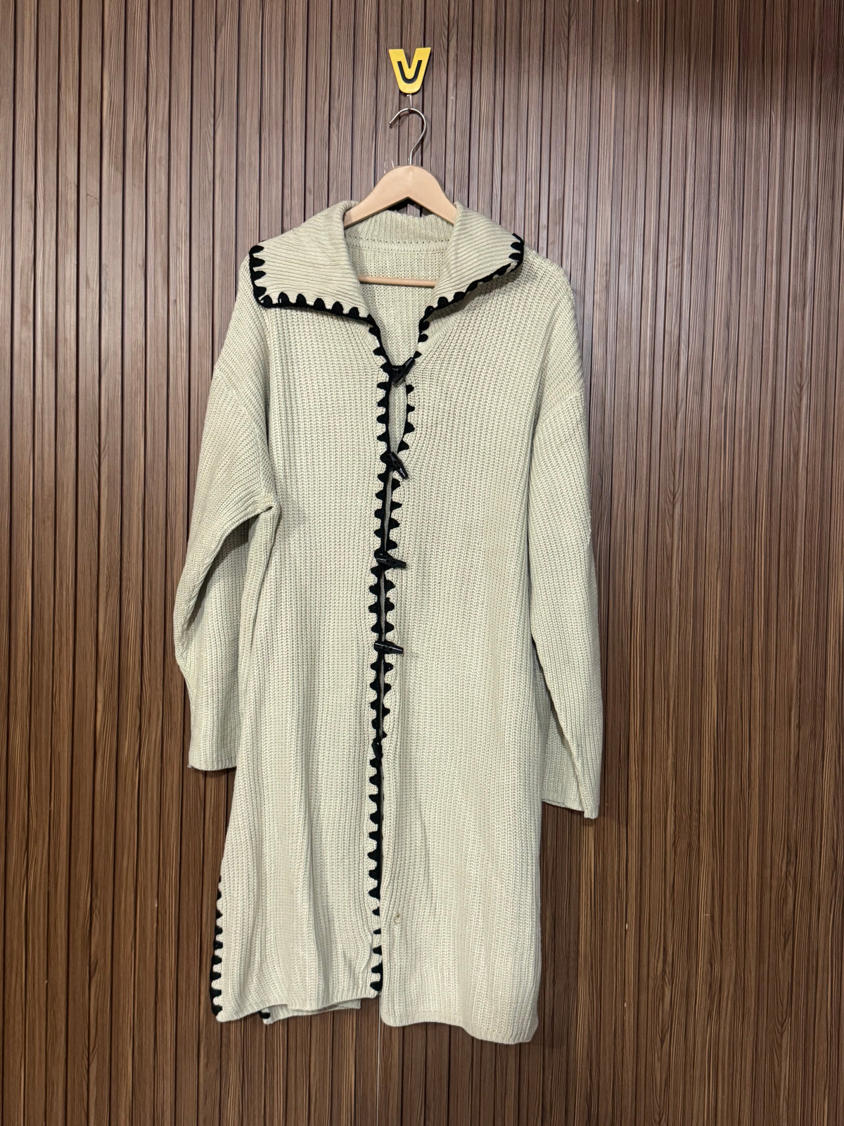 Chest 26 Length 37 Wrap Front Open