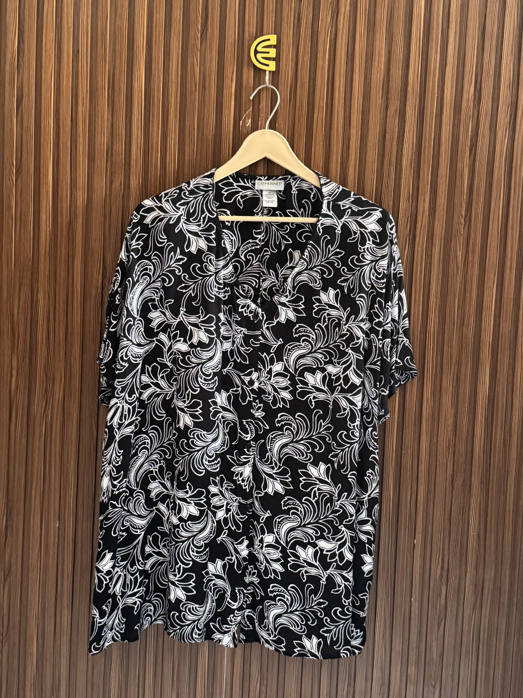 Chest 28 Length 29 Fabric Silk Shifon Classic Sleeves