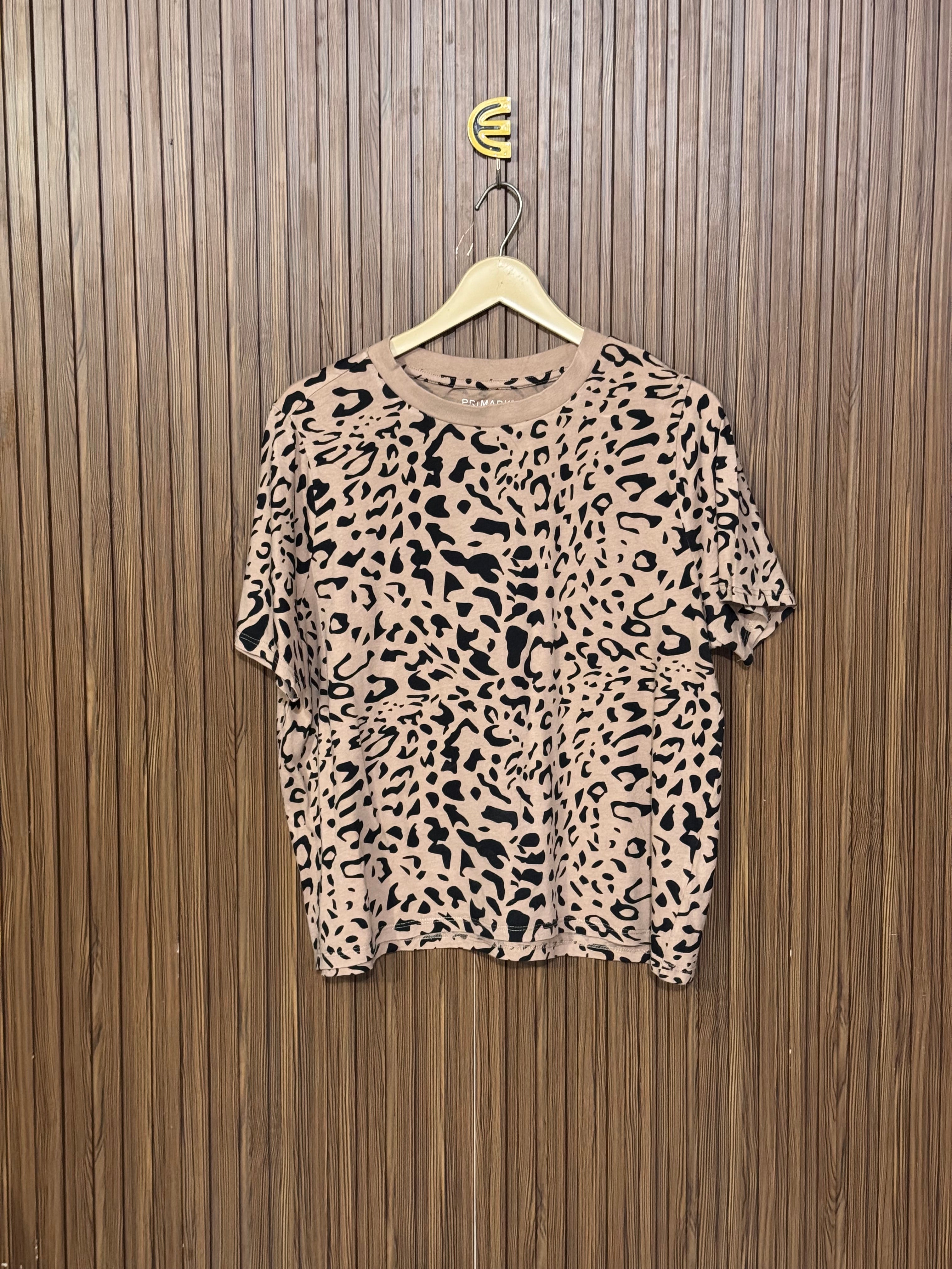 Chest 22 Length 23 Trendy Chic crop top