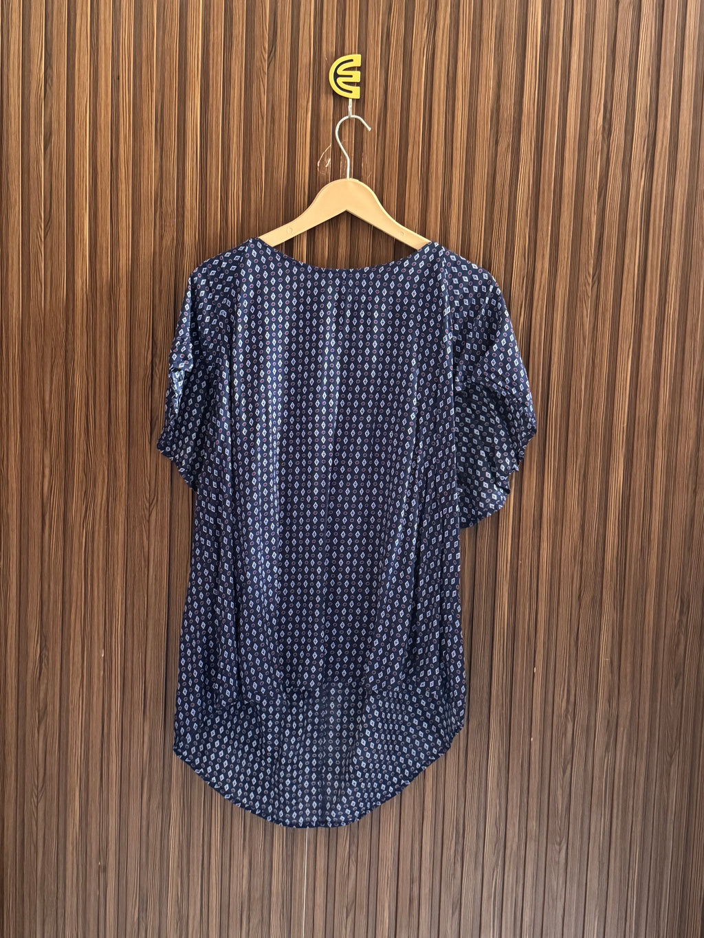 Chest 20 Length 31 Fabric Silk Light Sleeves