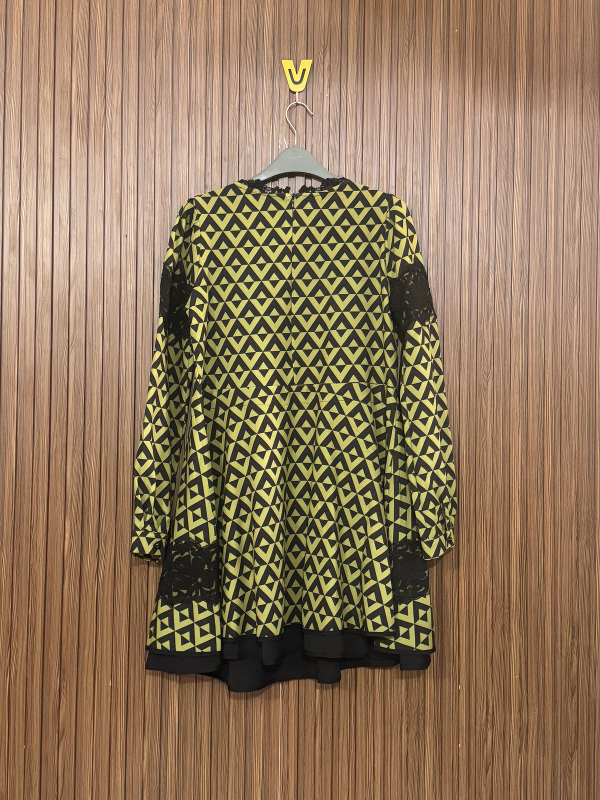 Chest 17 Length 34 Fabric Jorjit Modern Glow