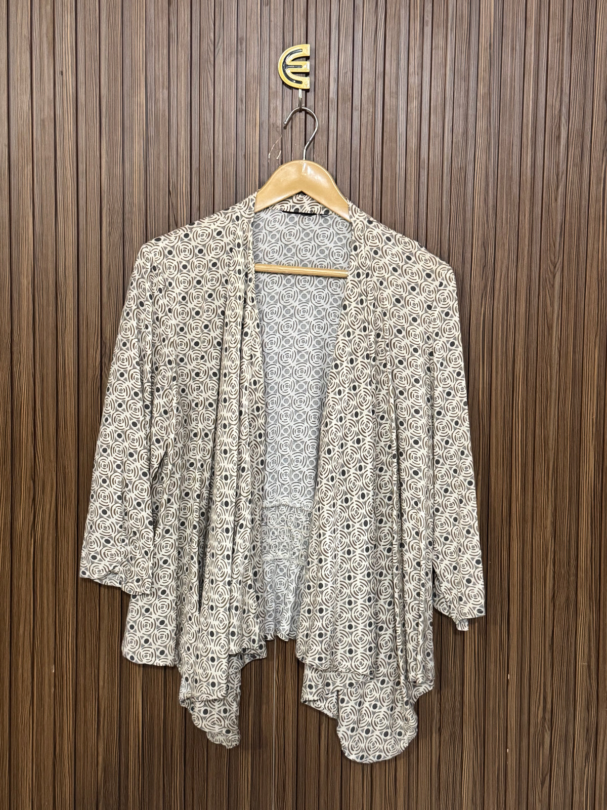 Chest Medium Length 24 Fabric Silk Light Look