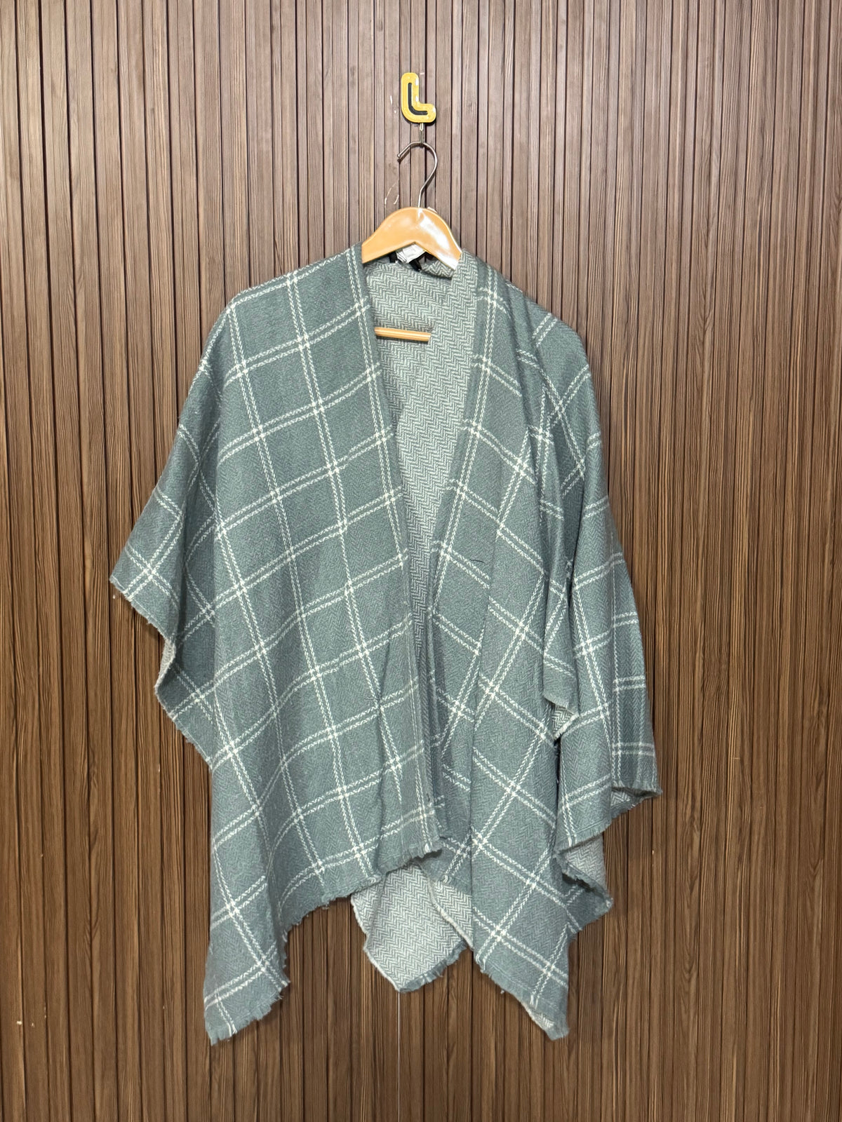 Shoulder Cape Shawl