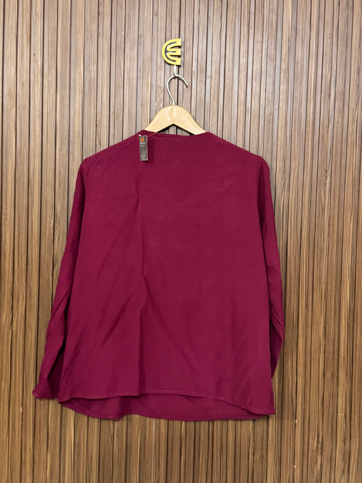 Chest 18 Length 23 Fabric Silk Smart Shirt