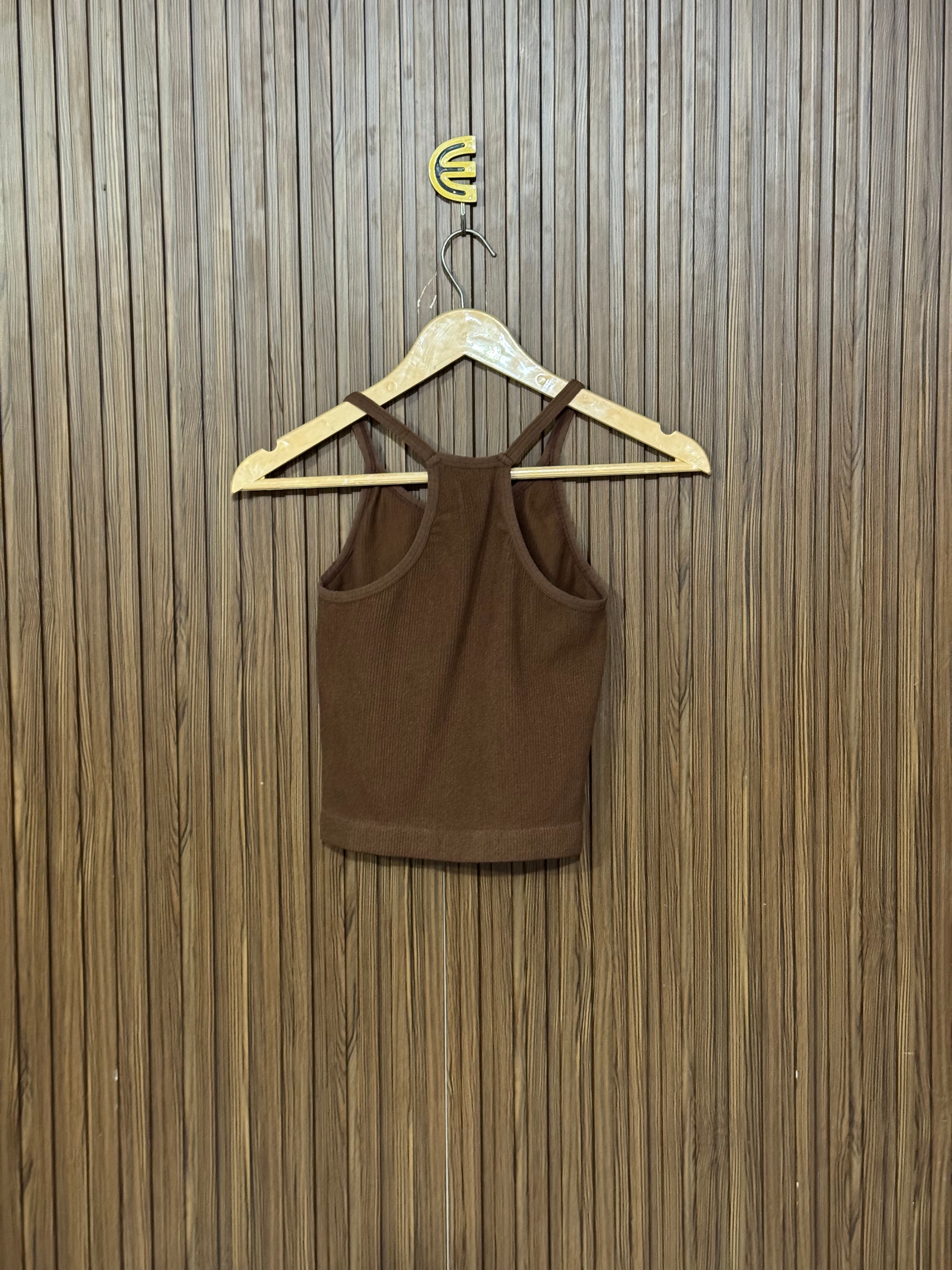 Chest 13 Length 15 Vera Fit crop top
