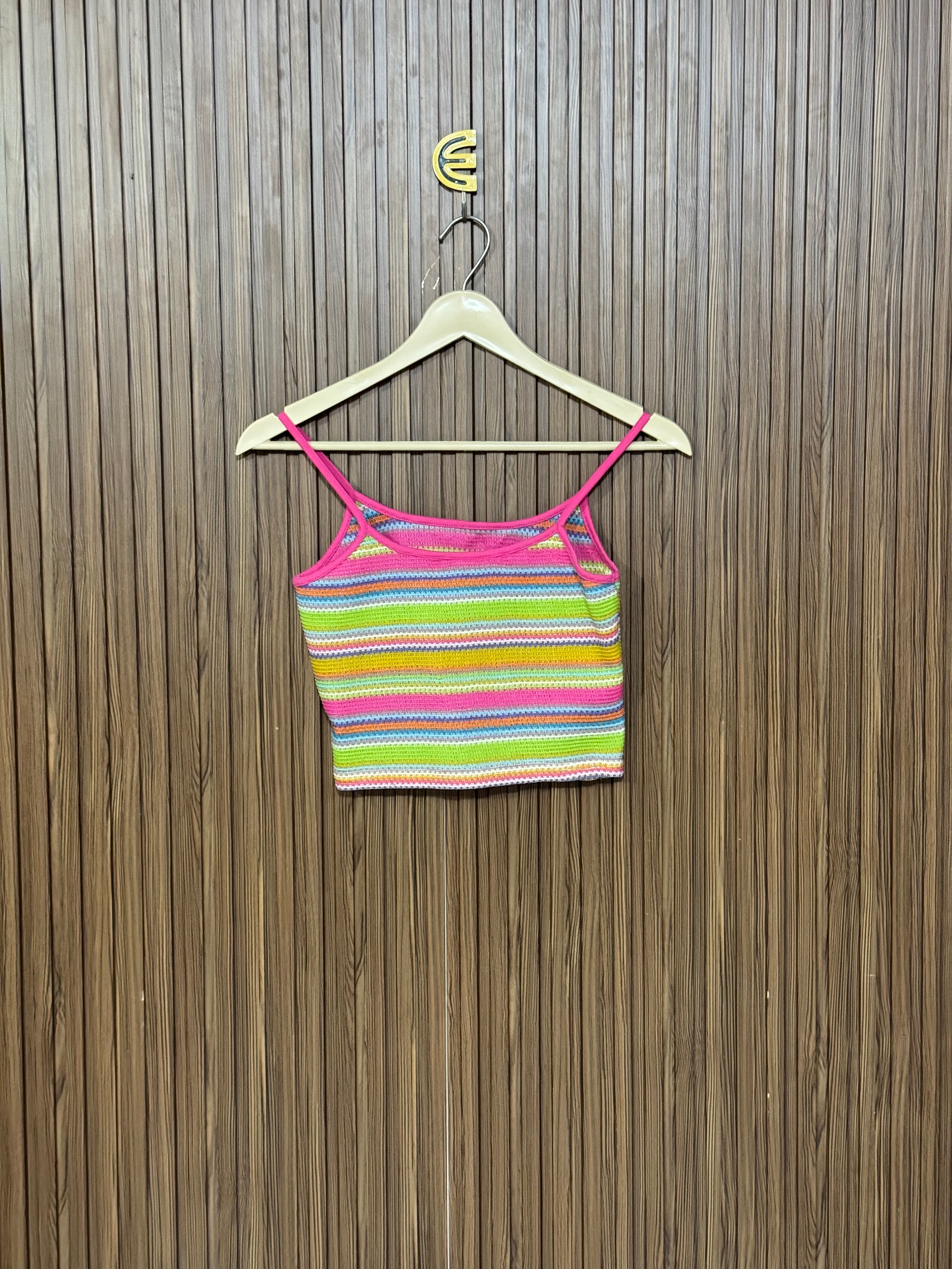 Chest 13 Length 14 Urban Style crop top