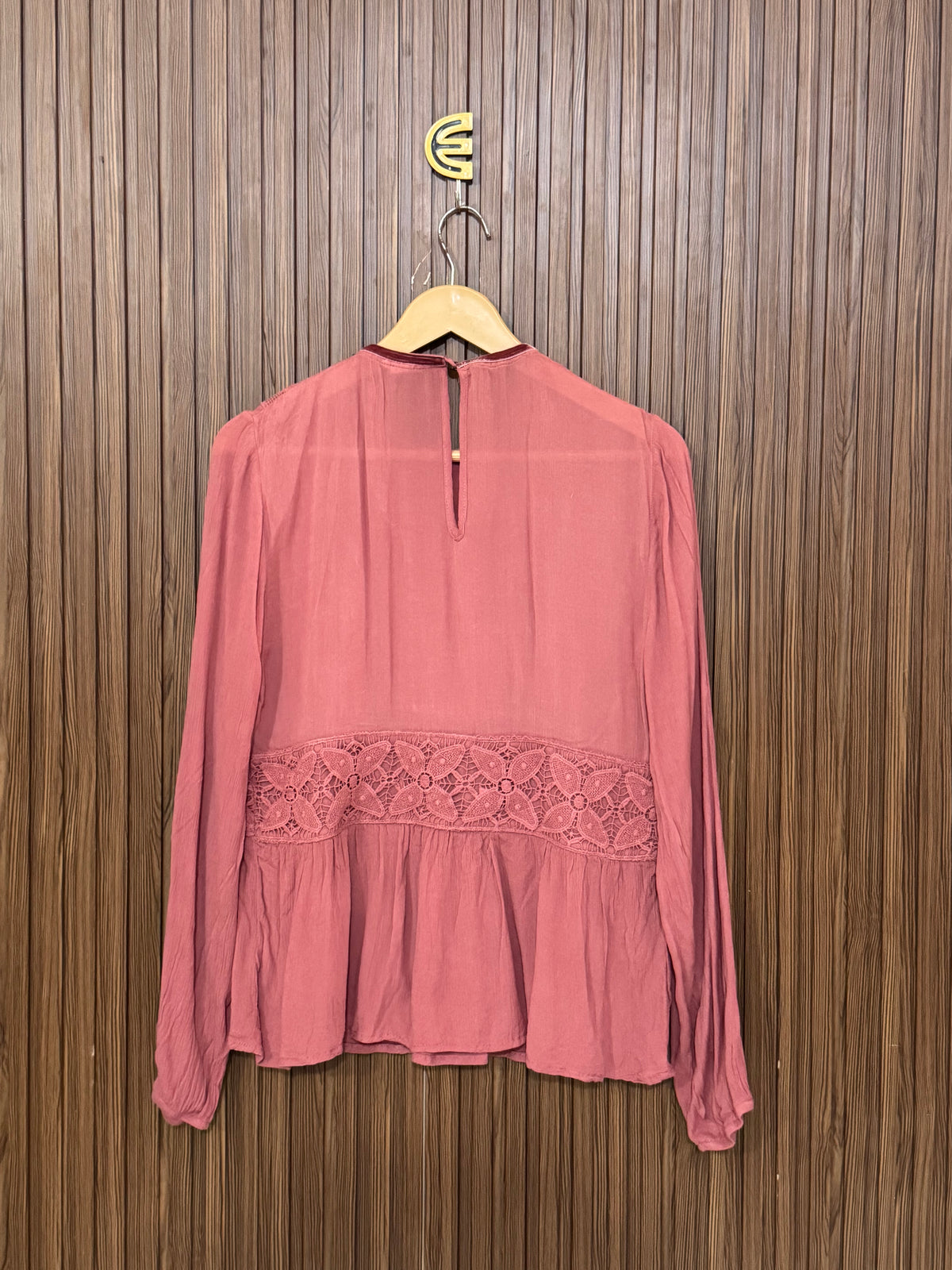 Chest 18 Length 23 Fabric Silk Shifon Cool Look