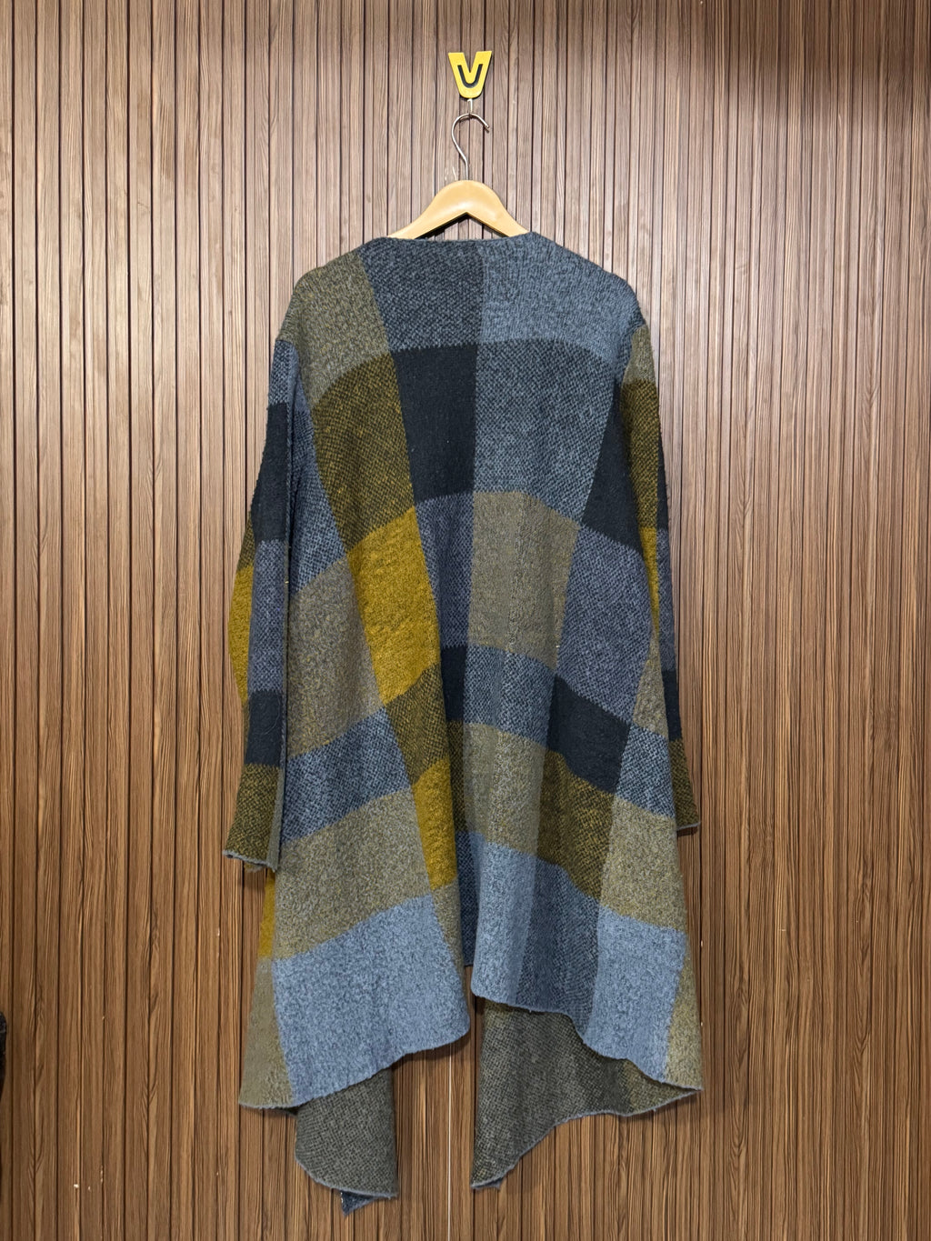 Chest Large Length 42 Maxi Front Open