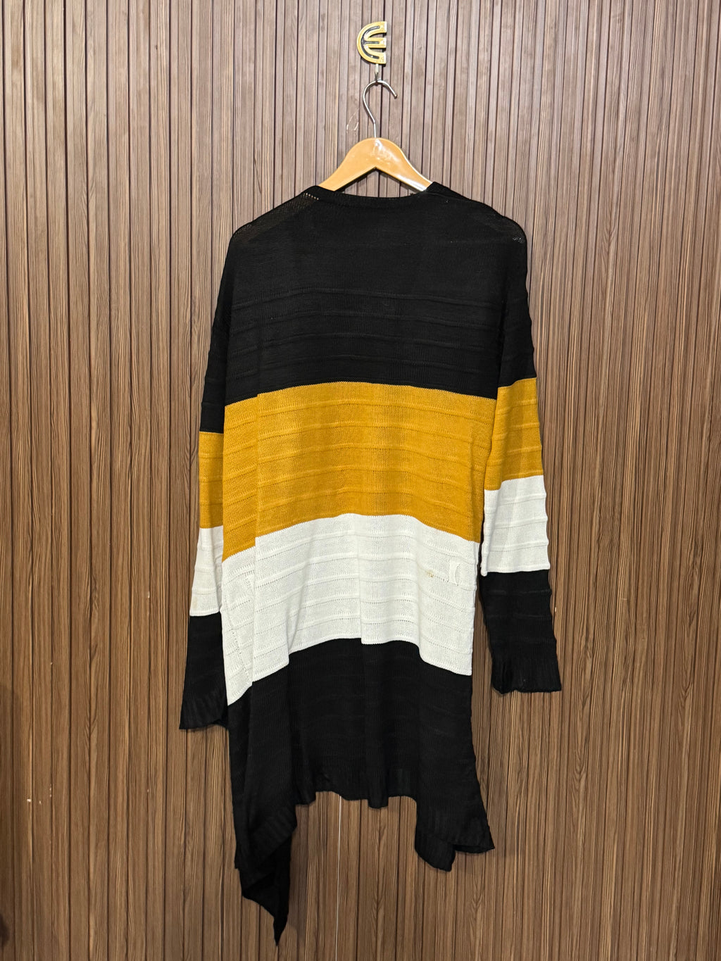 Chest Medium Length 37 Loose Sweater