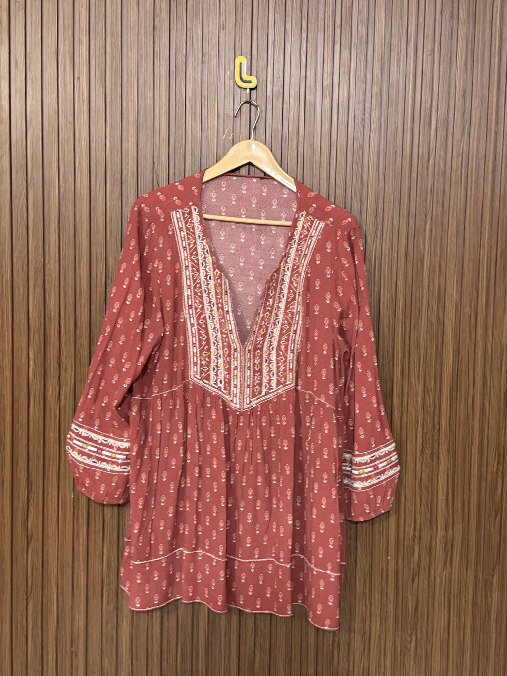 Chest 22 Length 30 Fabric Silk Shifon Knit Full Sleeves