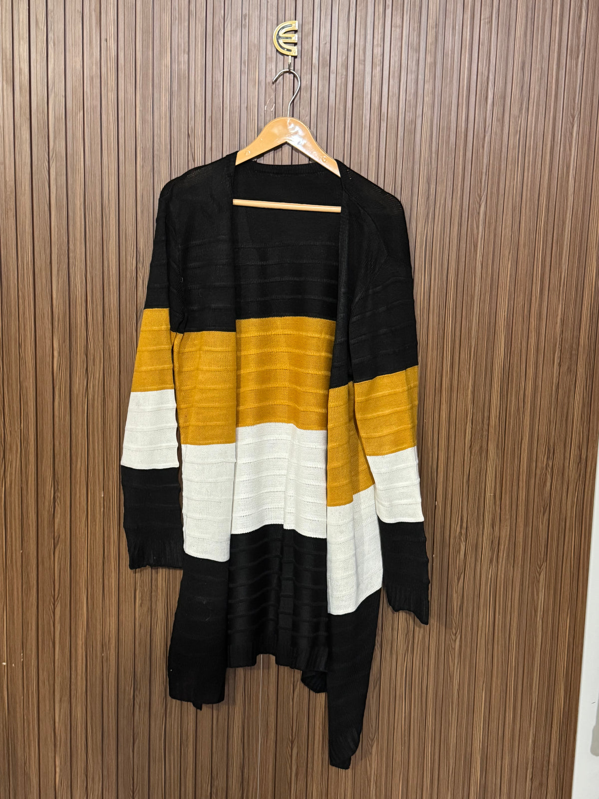 Chest Medium Length 37 Loose Sweater