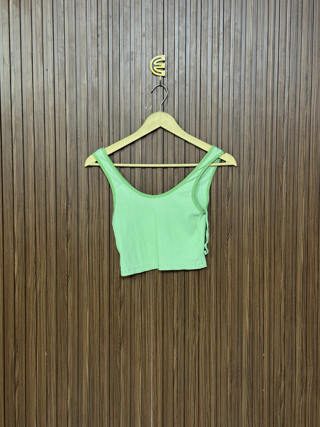 Chest 12 Length 14 Simple Fit crop top