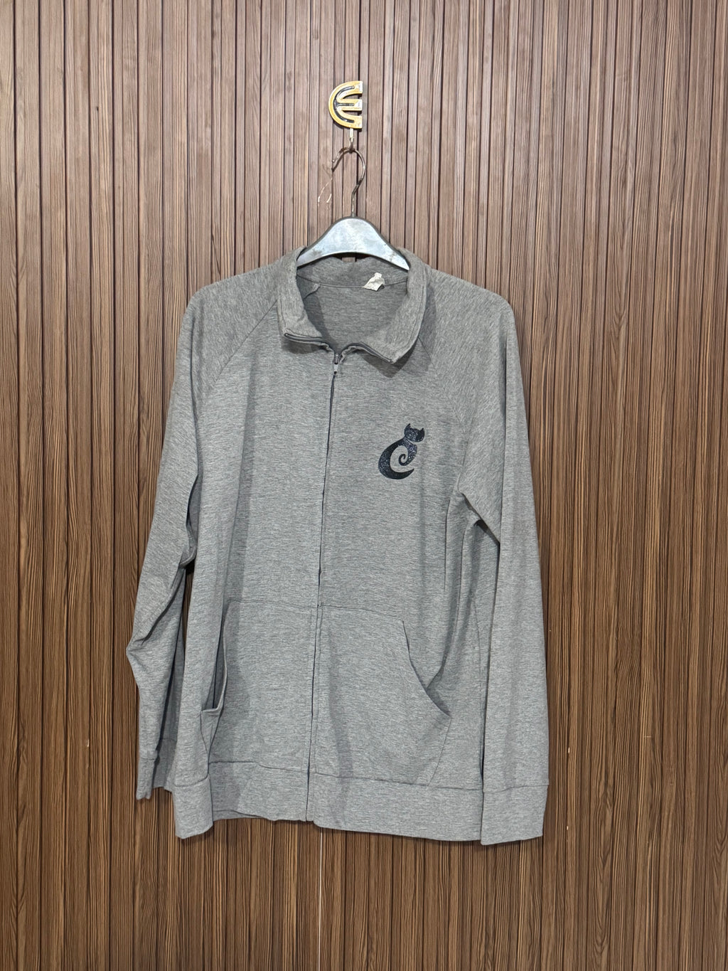 Chest 21 Length 26 Simple Zip