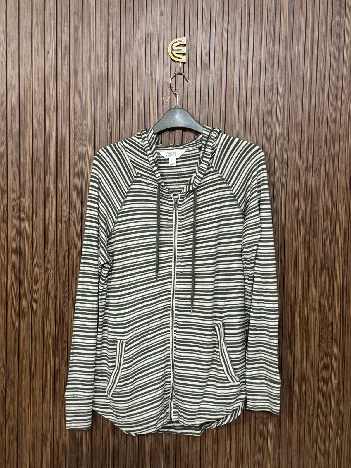Chest 20 Length 27 Urban Zip