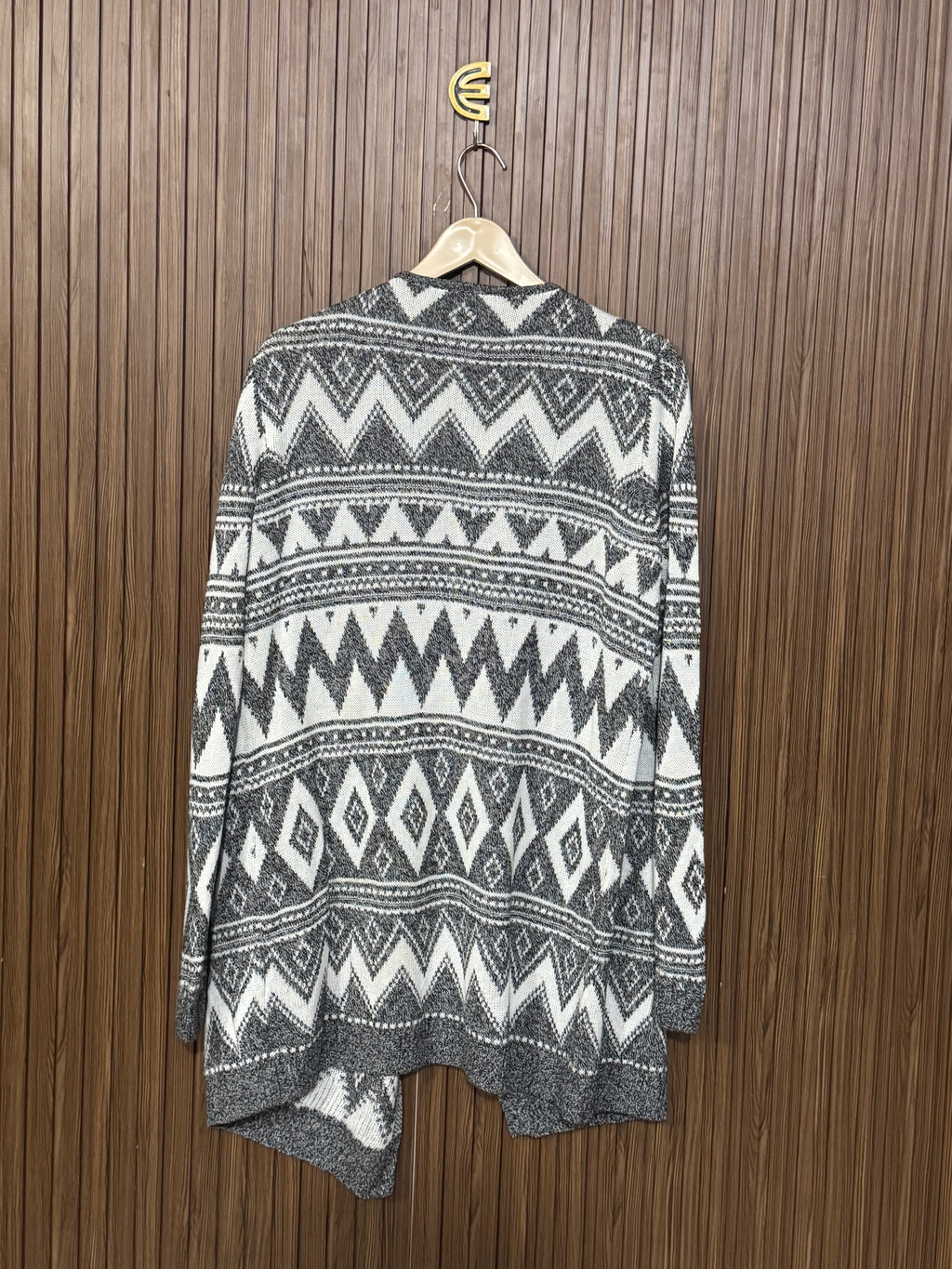 Chest Medium Length 32 Cozy Look