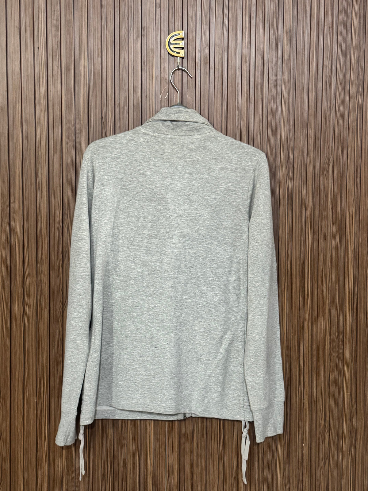Chest 19 Length 24 Elegant Zip