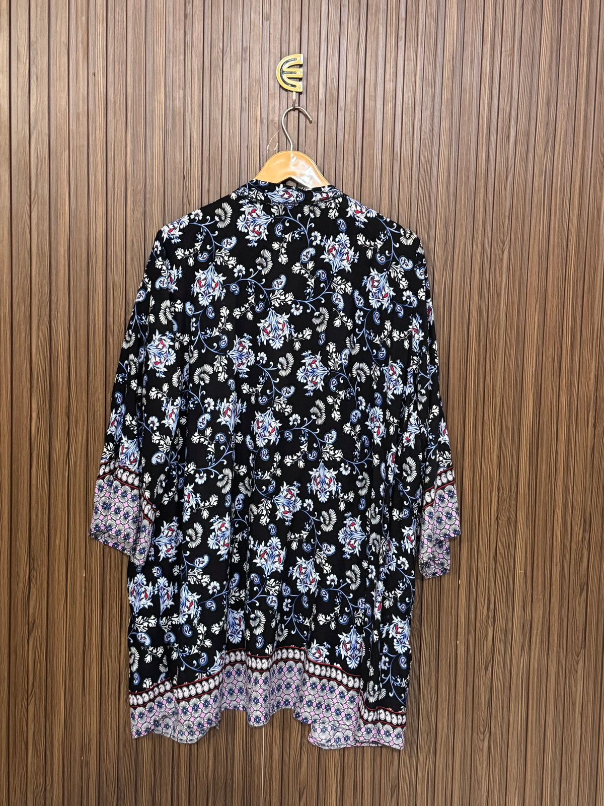 Chest Medium Length 33 Fabric Silk Lovely Look