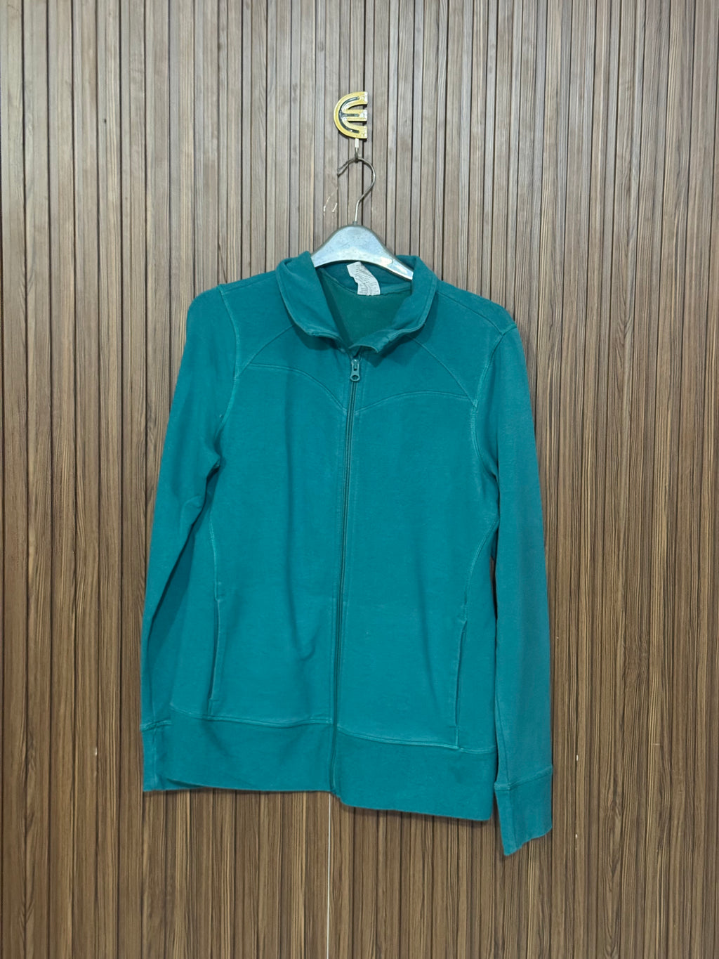 Chest 18 Length 25 Stylish Zip