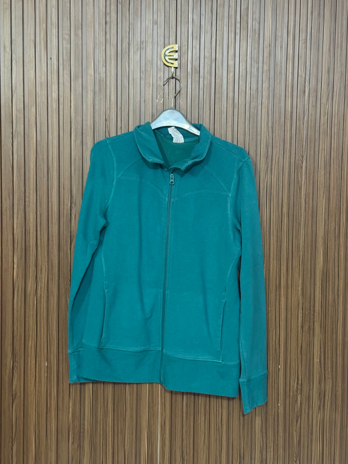 Chest 18 Length 25 Stylish Zip