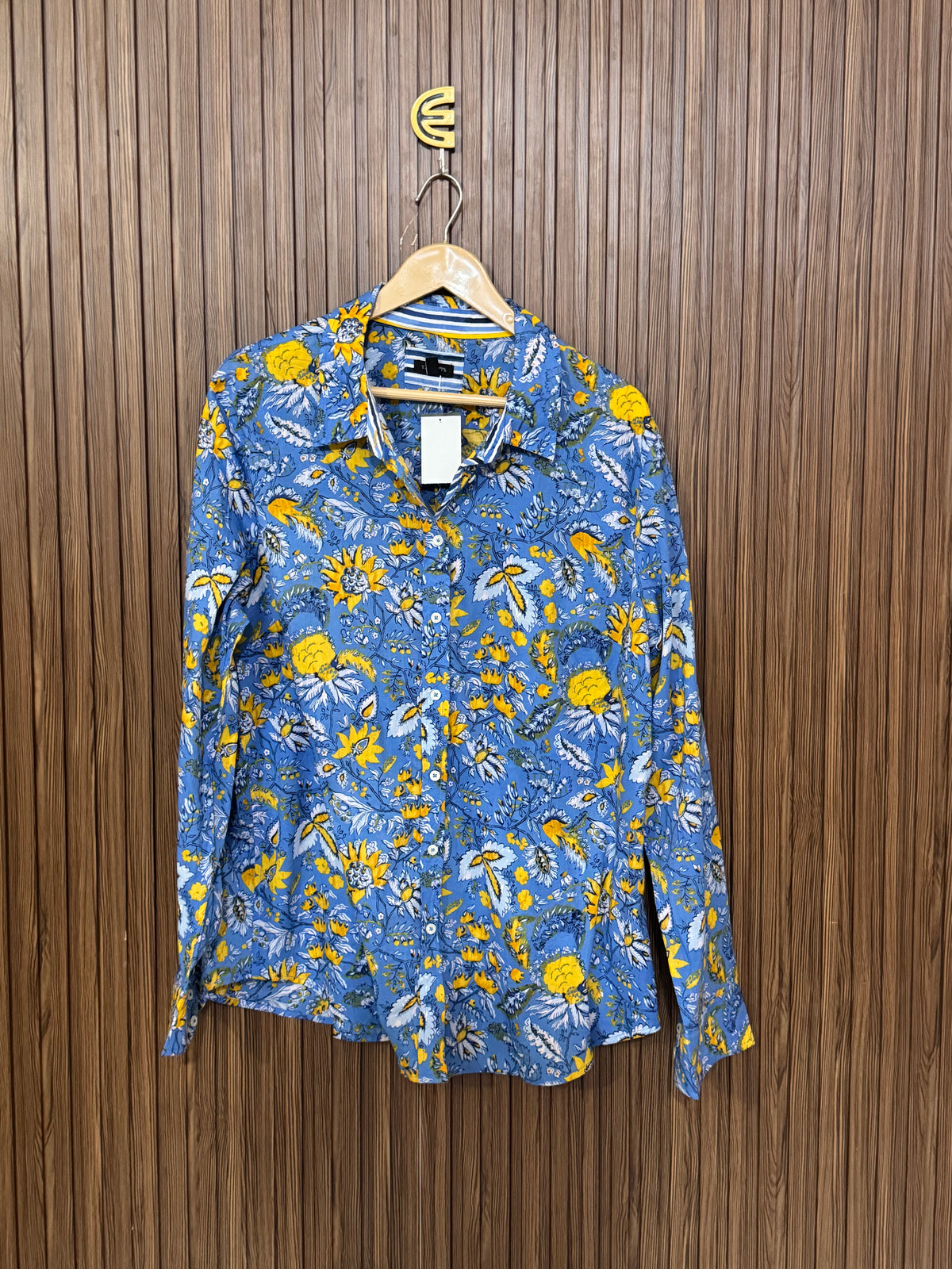Chest 23 Length 27 Fabric Silk Plain Top