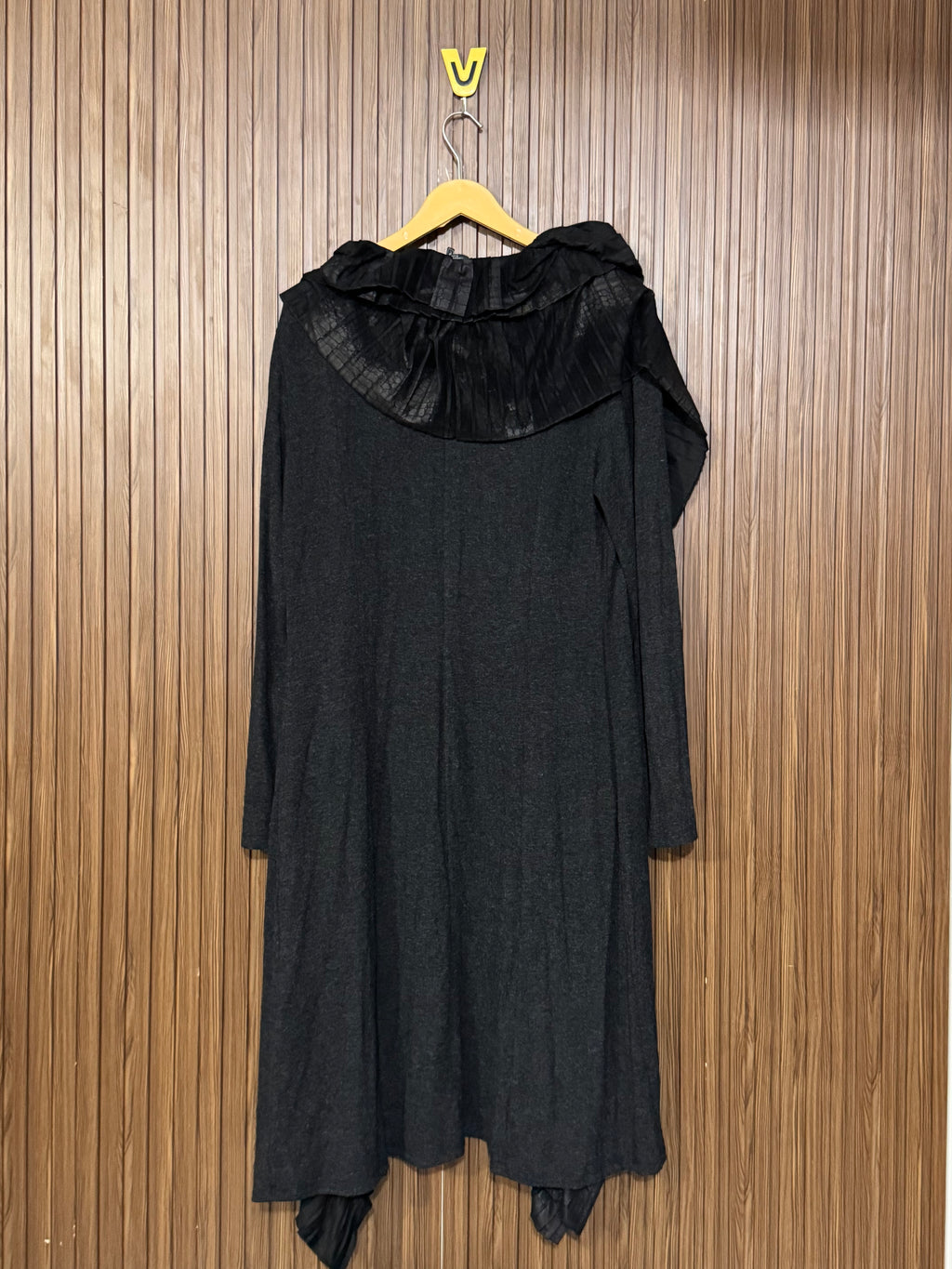 Chest Large Length 41 Long Top Front Open