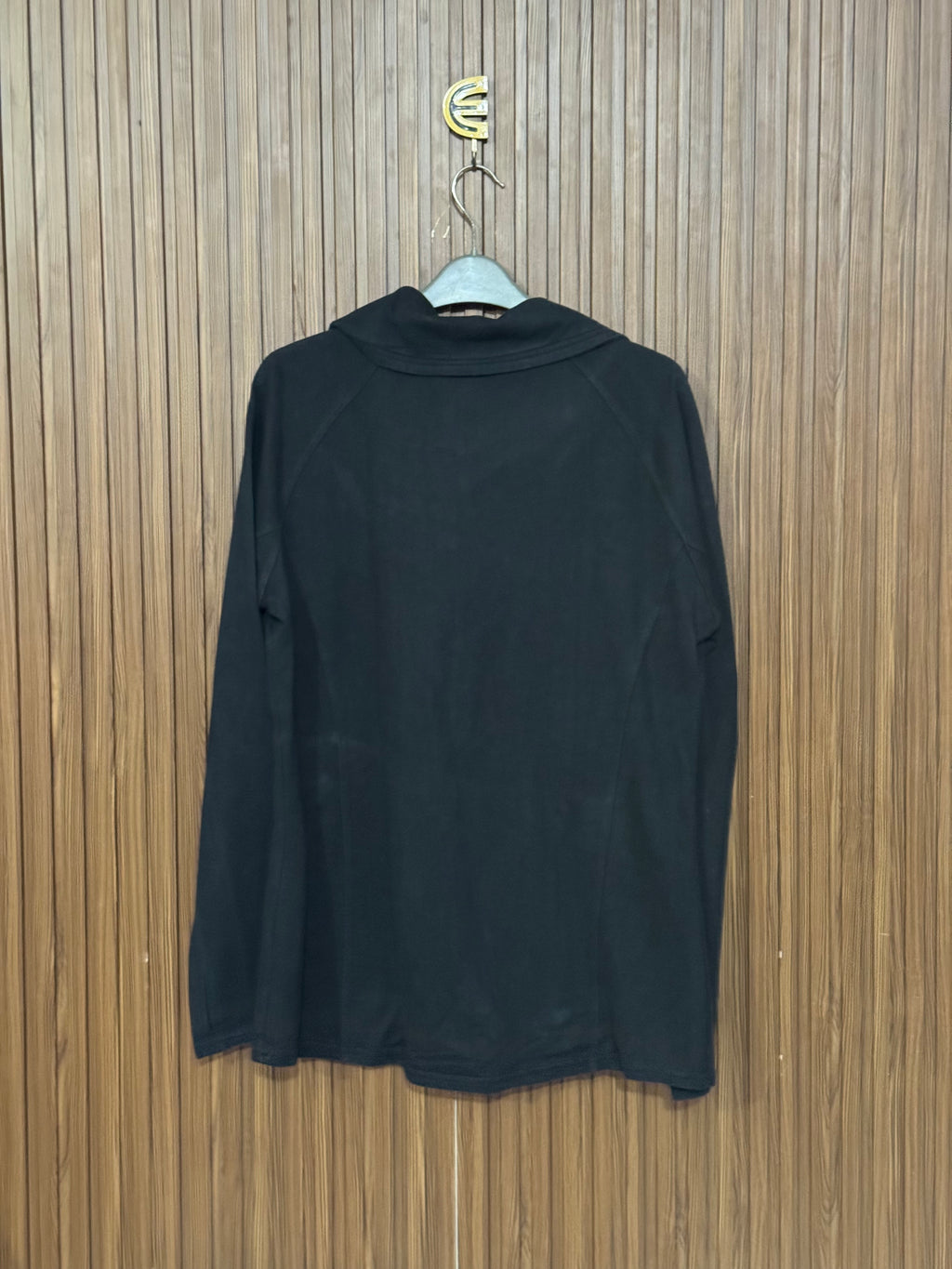 Chest 22 Length 27 Basic Zip