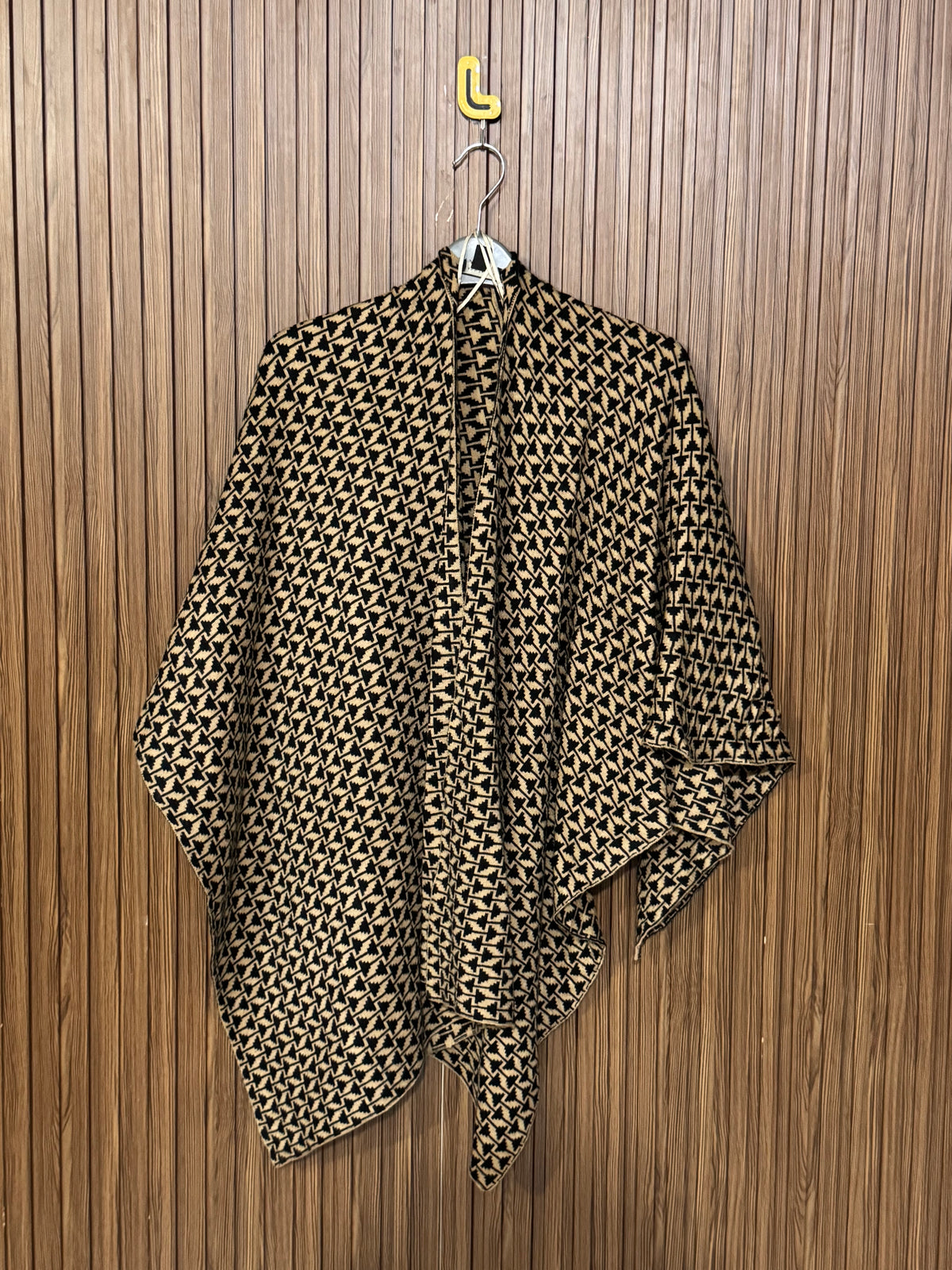 Western Elegant Cape Shawl